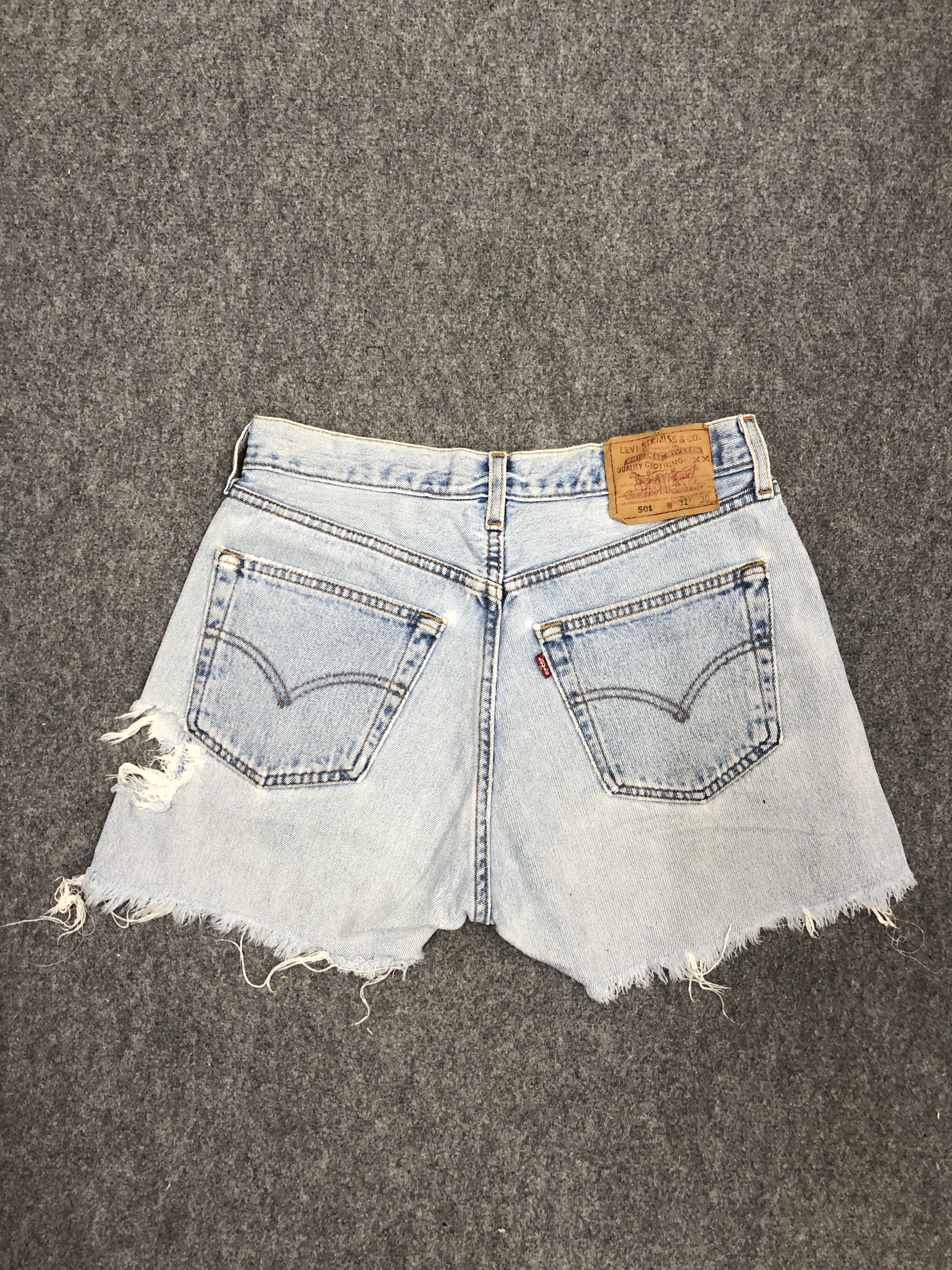 Levi's Vintage Levis 501 Cropped Jeans DP1062 Size US 30 / EU 46 - 3 Thumbnail