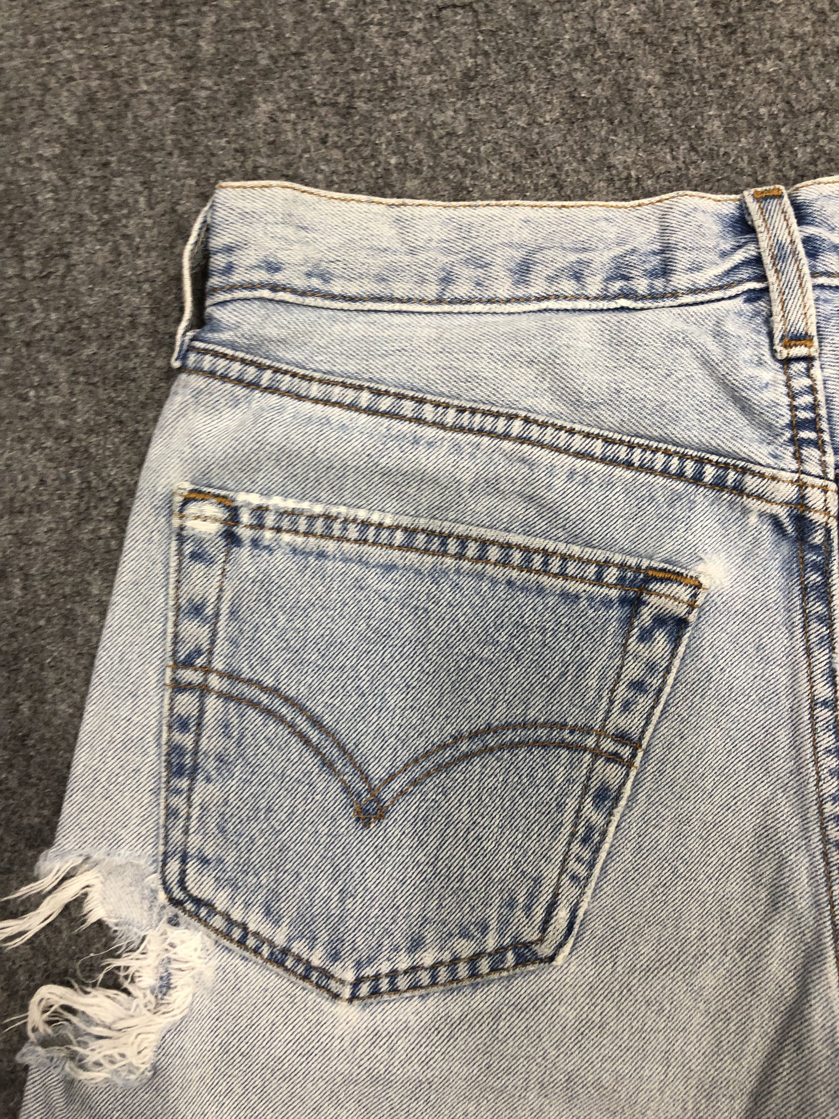 Levi's Vintage Levis 501 Cropped Jeans DP1062 Size US 30 / EU 46 - 8 Thumbnail