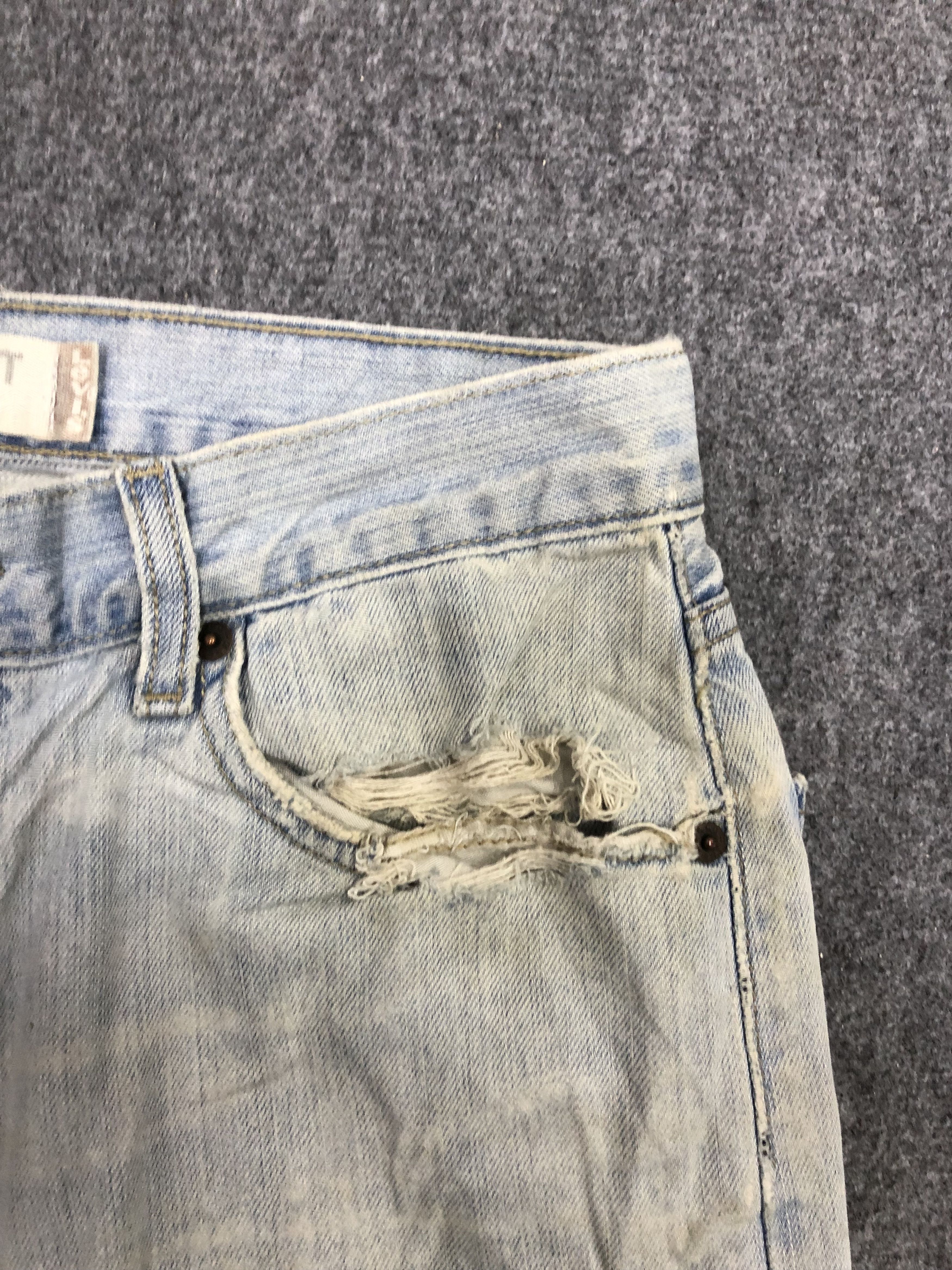 Levi's Vintage Levis 505 Light Blue Denim DP1269 Size US 30 / EU 46 - 8 Thumbnail