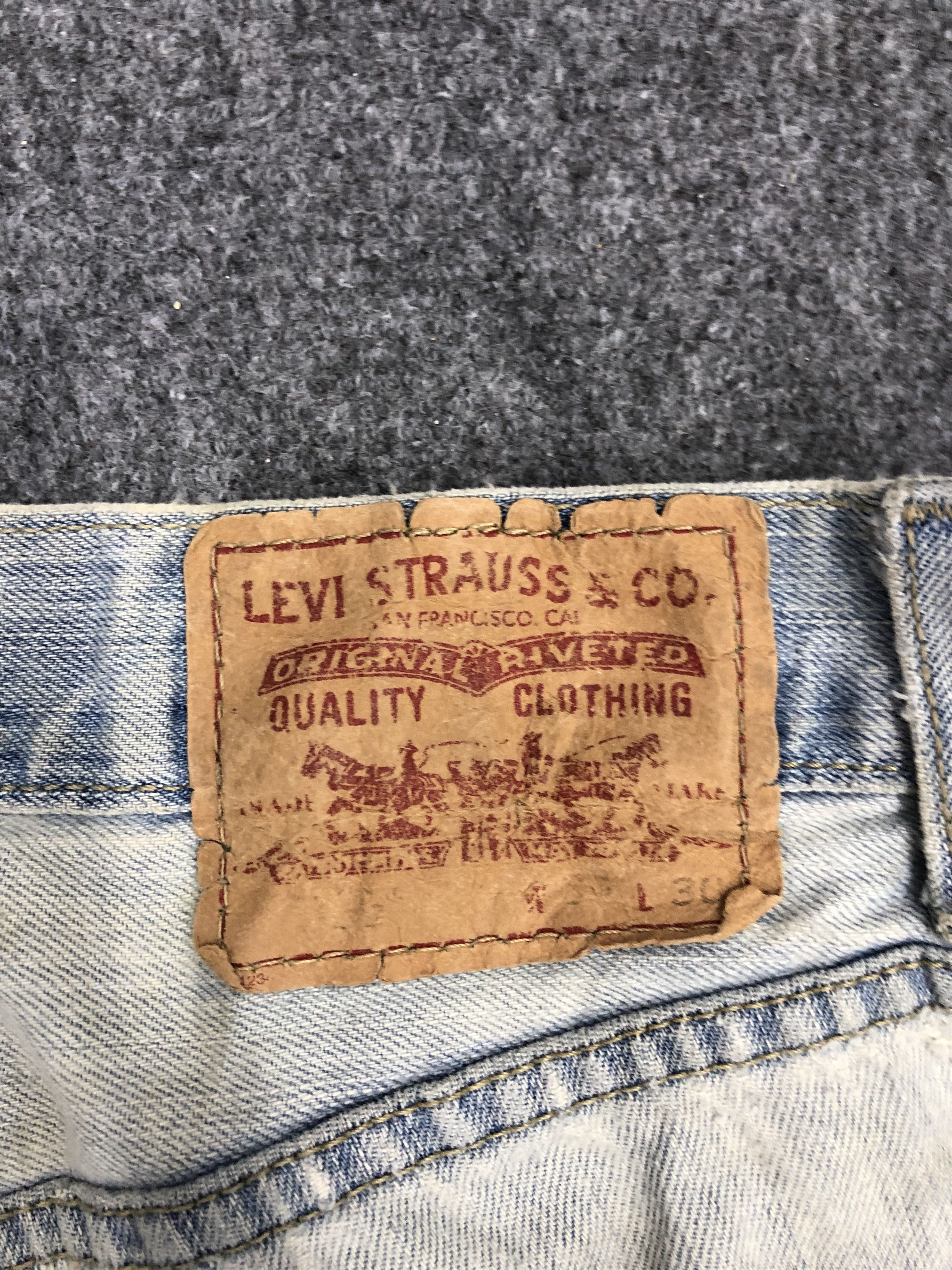 Levi's Vintage Levis 505 Light Blue Denim DP1269 Size US 30 / EU 46 - 5 Thumbnail