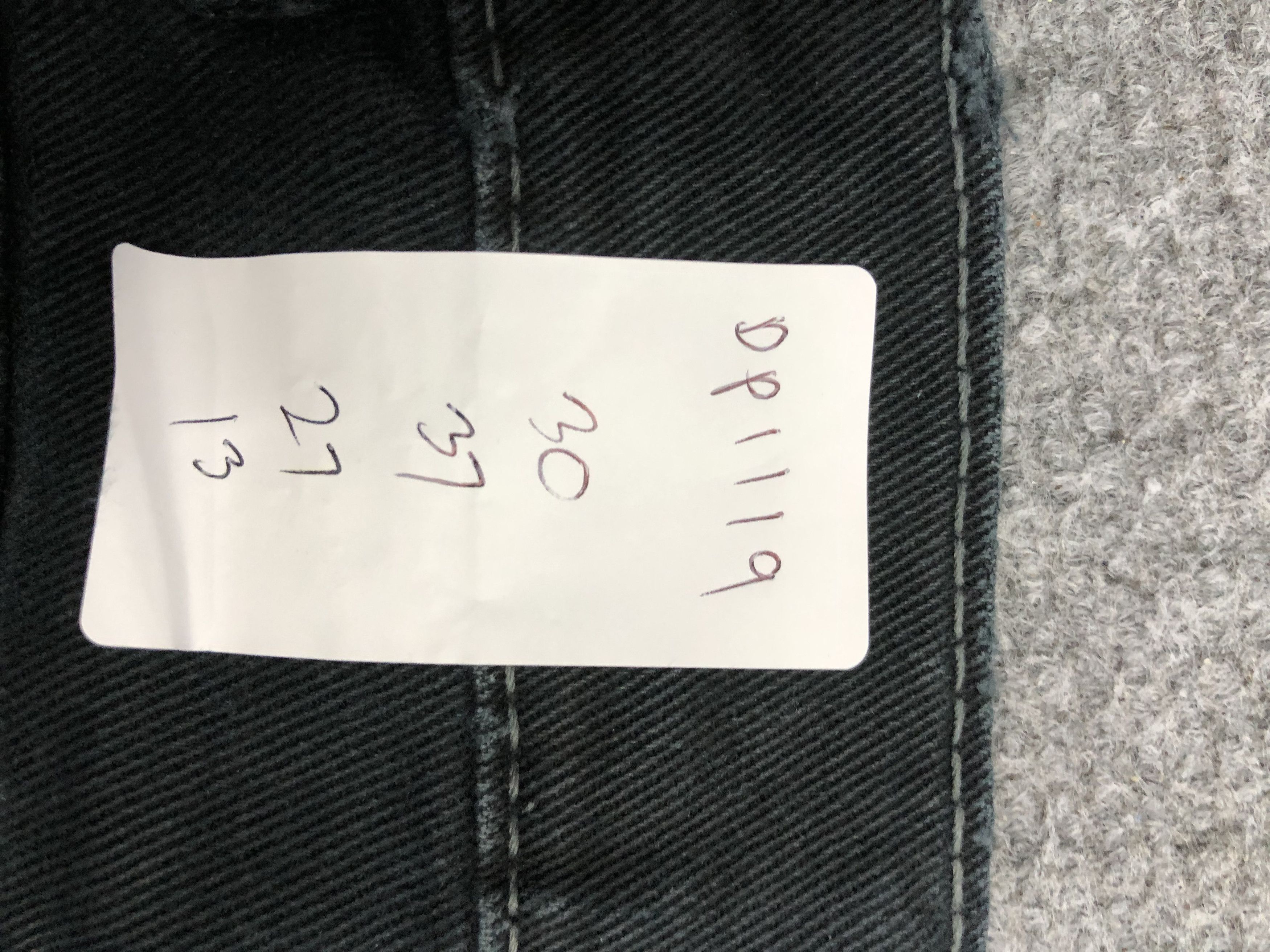 Levi's Vintage Levis 508 Ripped Black Distressed Denim DP1119 Size US 30 / EU 46 - 16 Thumbnail