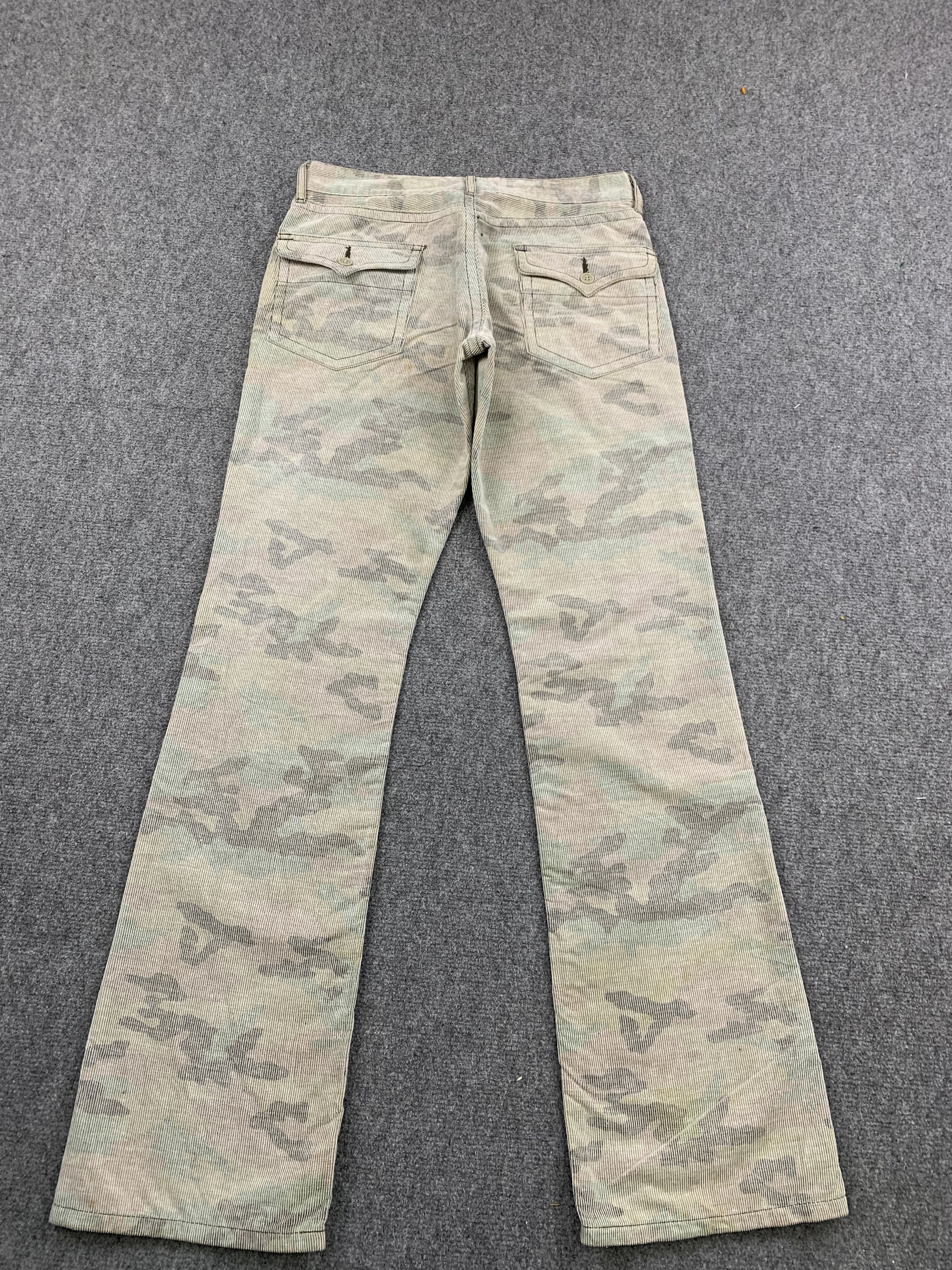Vintage Japanese Brand Camo Chip Jeans DP1812