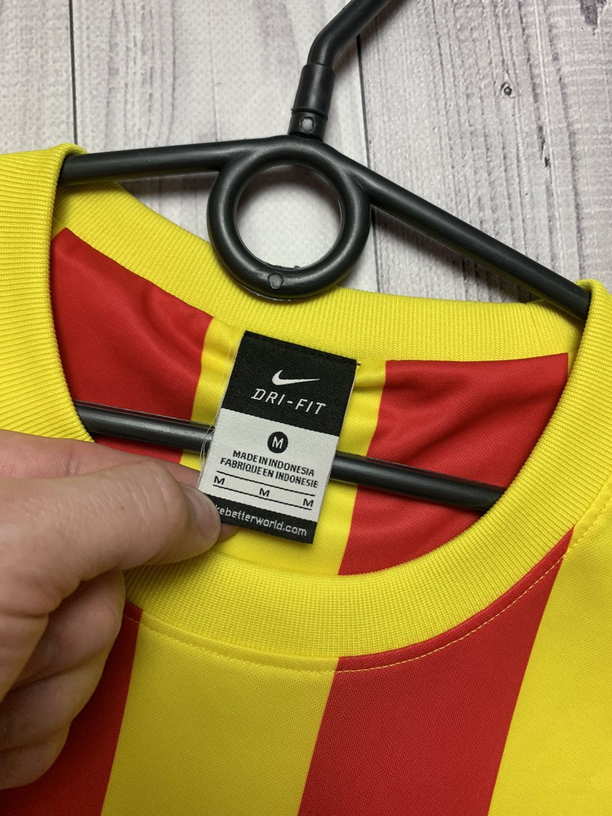 Nike Barcelona Soccer jersey away striped size M Size US M / EU 48-50 / 2 - 3 Thumbnail