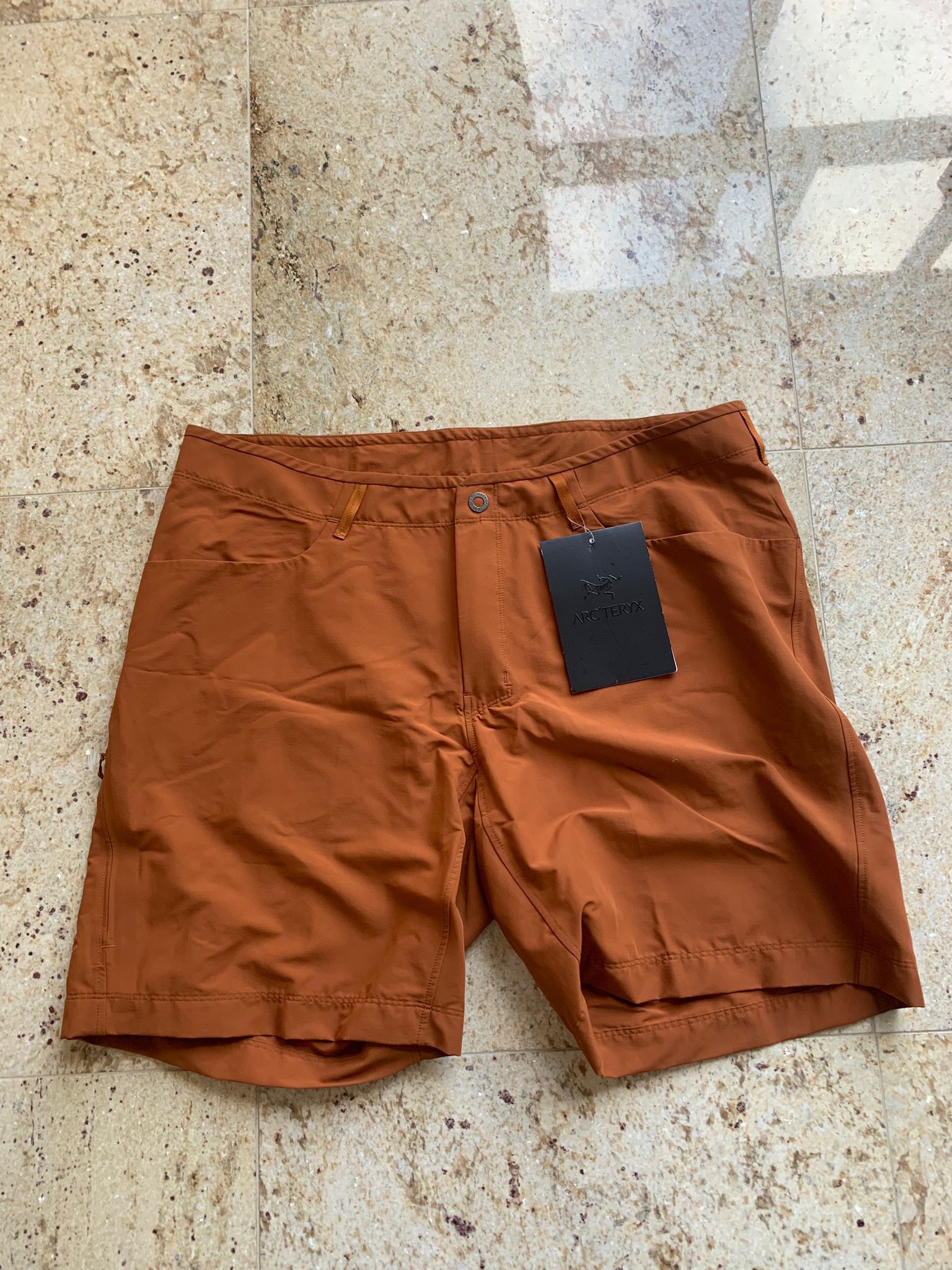 Arc'teryx Creston Shorts Size US 34 / EU 50 - 1 Thumbnail
