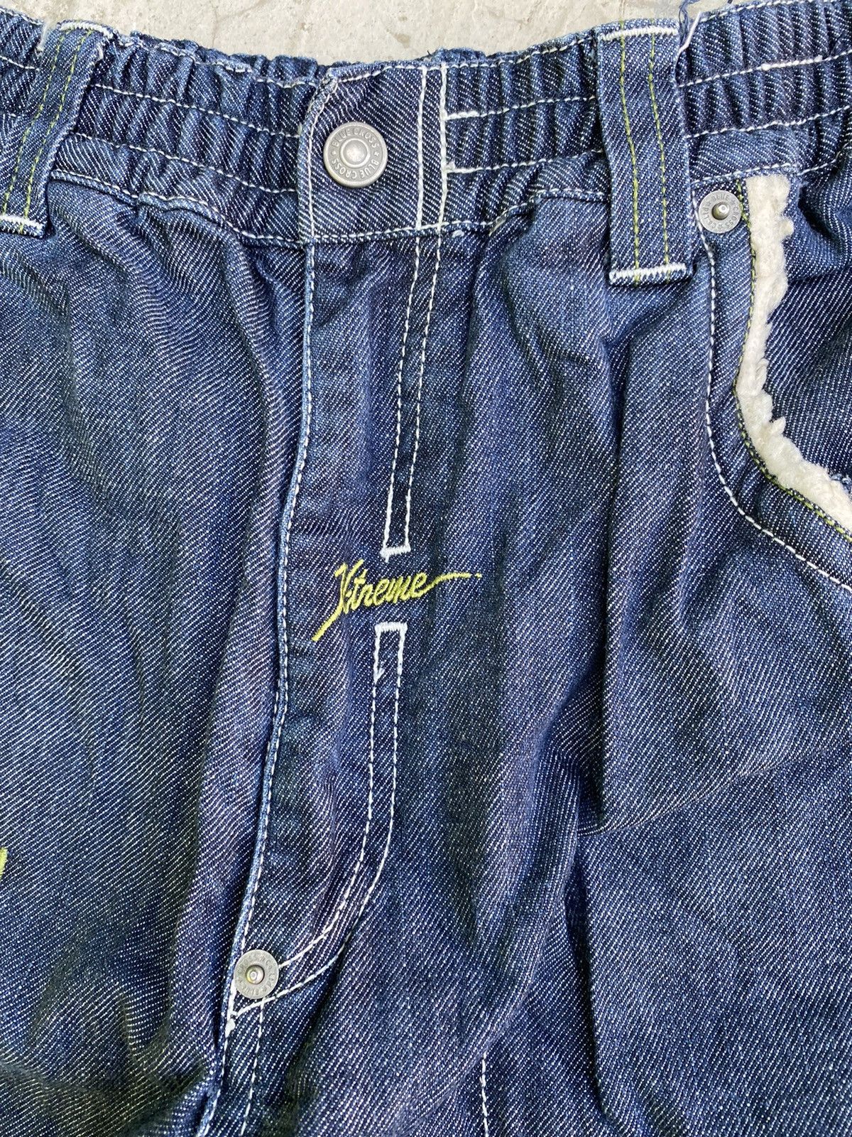 Designer × Japanese Brand Blue Cross Jeans Skull Embroidery Size US 31 - 9 Thumbnail