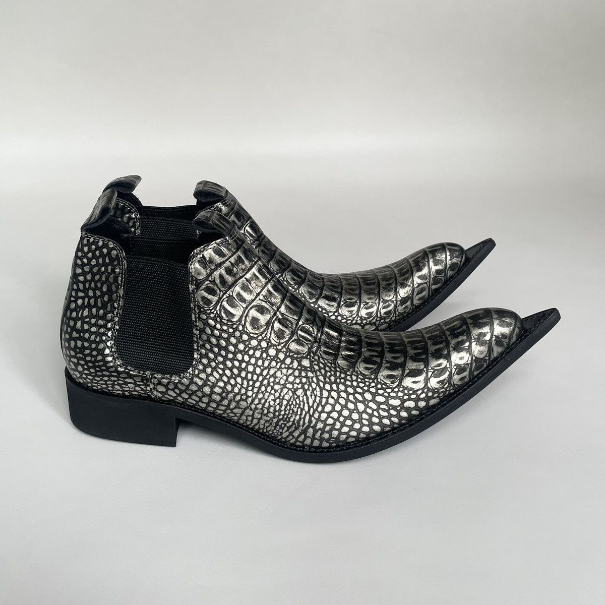 S/S 15 ‘Extended Pointy’ Leather Boots