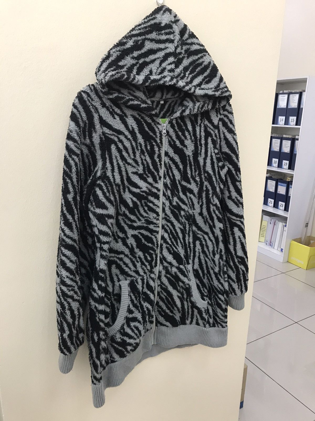 Japanese Brand Unbranded Animal Stripe Fleece Hoodie Size US M / EU 48-50 / 2 - 4 Thumbnail