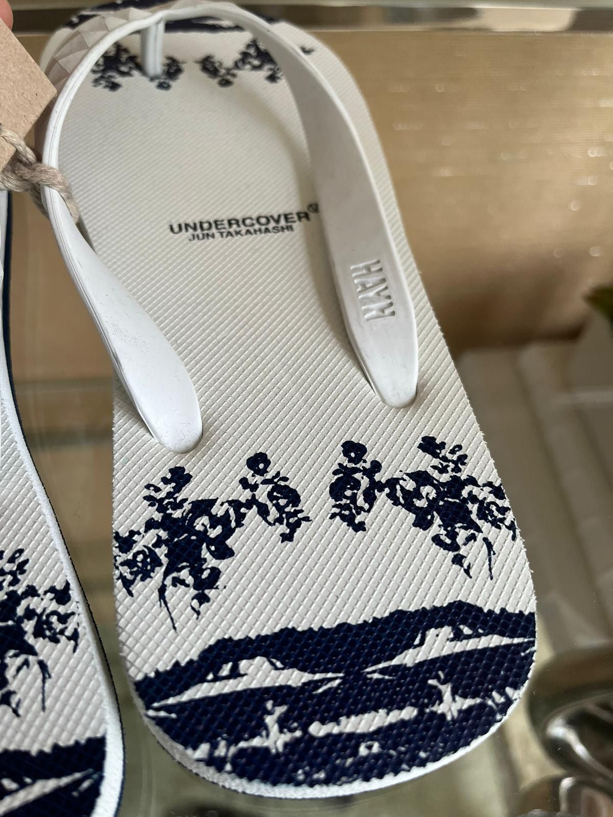 Undercover O1RSHD1 Undercover x Hayn UFO Print Flip Flops in White/Navy Size US 8 / EU 41 - 9 Thumbnail