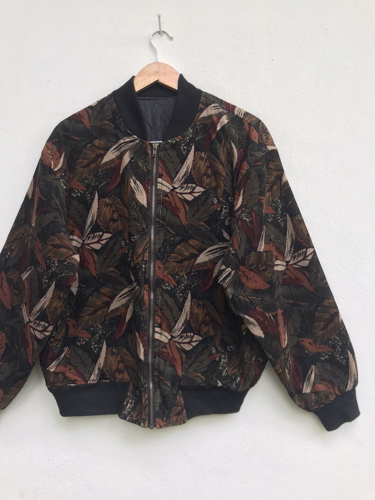 Art Comes First × Japanese Brand 🔥Japan Made Floral Oversize Bomber Style Like Corduroy Size US M / EU 48-50 / 2 - 6 Thumbnail