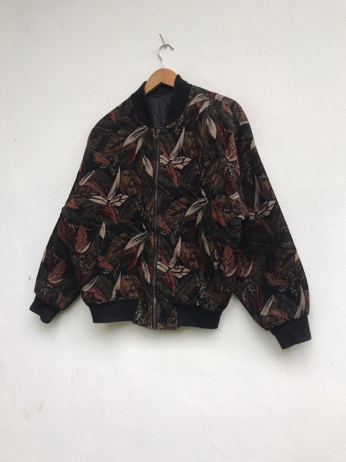 Art Comes First × Japanese Brand 🔥Japan Made Floral Oversize Bomber Style Like Corduroy Size US M / EU 48-50 / 2 - 4 Thumbnail