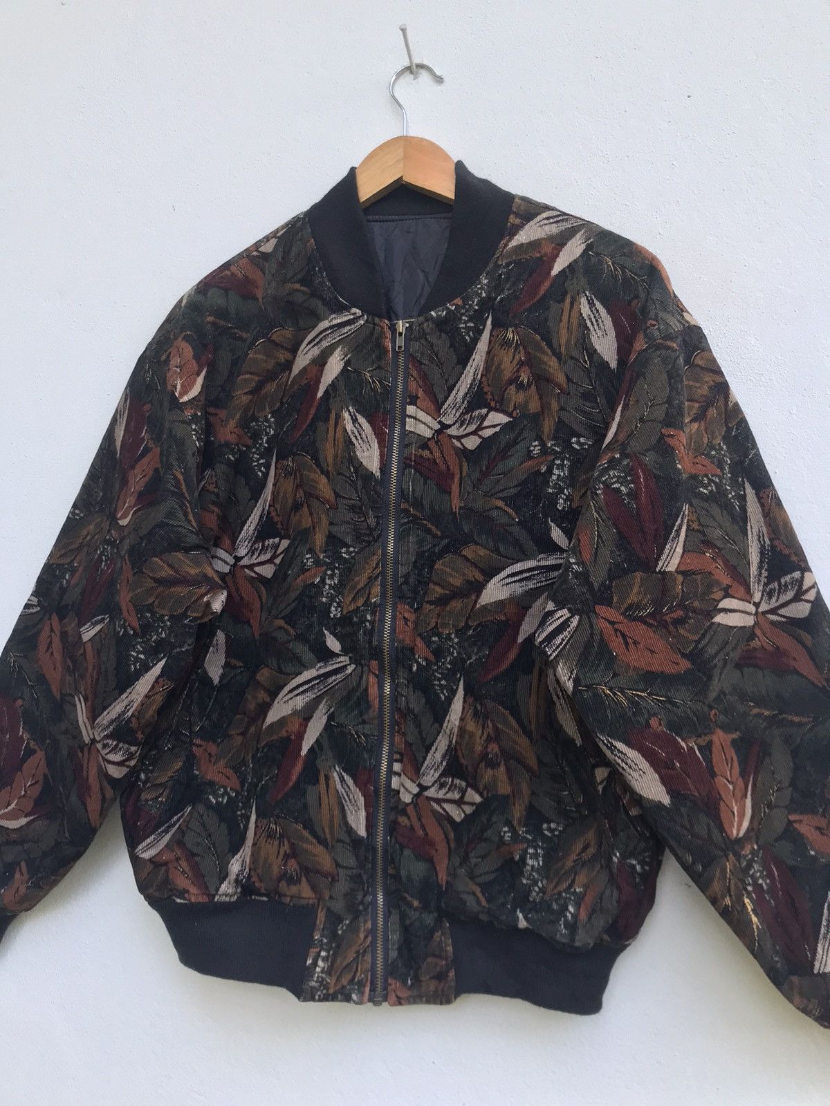 Art Comes First × Japanese Brand 🔥Japan Made Floral Oversize Bomber Style Like Corduroy Size US M / EU 48-50 / 2 - 10 Thumbnail