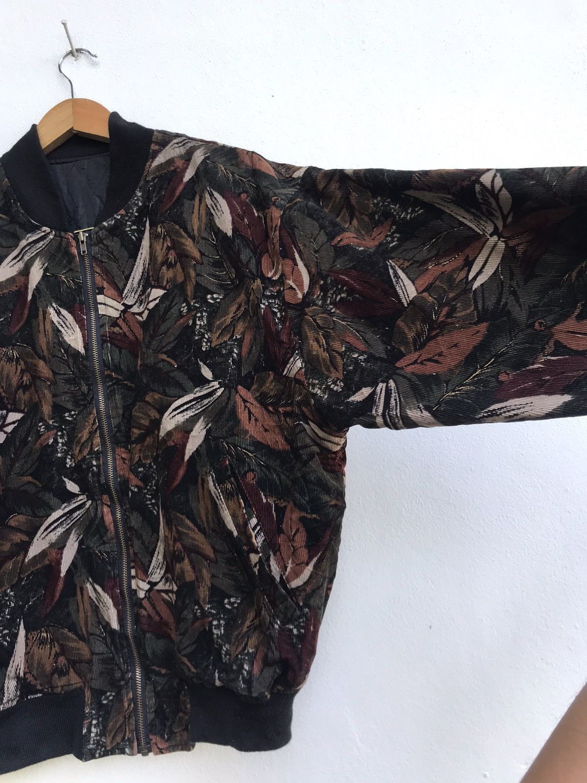 Art Comes First × Japanese Brand 🔥Japan Made Floral Oversize Bomber Style Like Corduroy Size US M / EU 48-50 / 2 - 16 Thumbnail