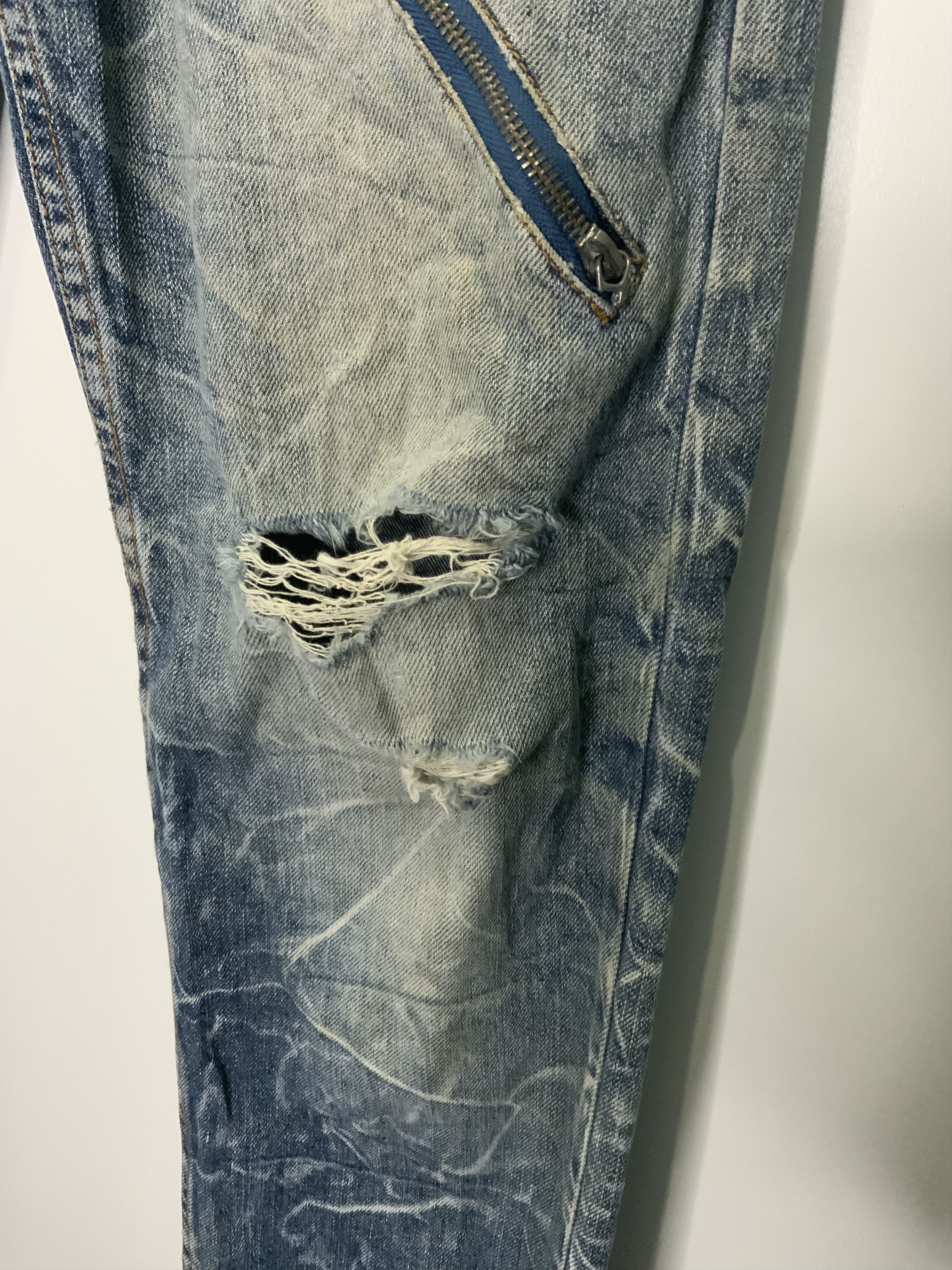 If Six Was Nine Nylaus Jeans Double Waist Style Distressed Jean Size US 30 / EU 46 - 10 Thumbnail