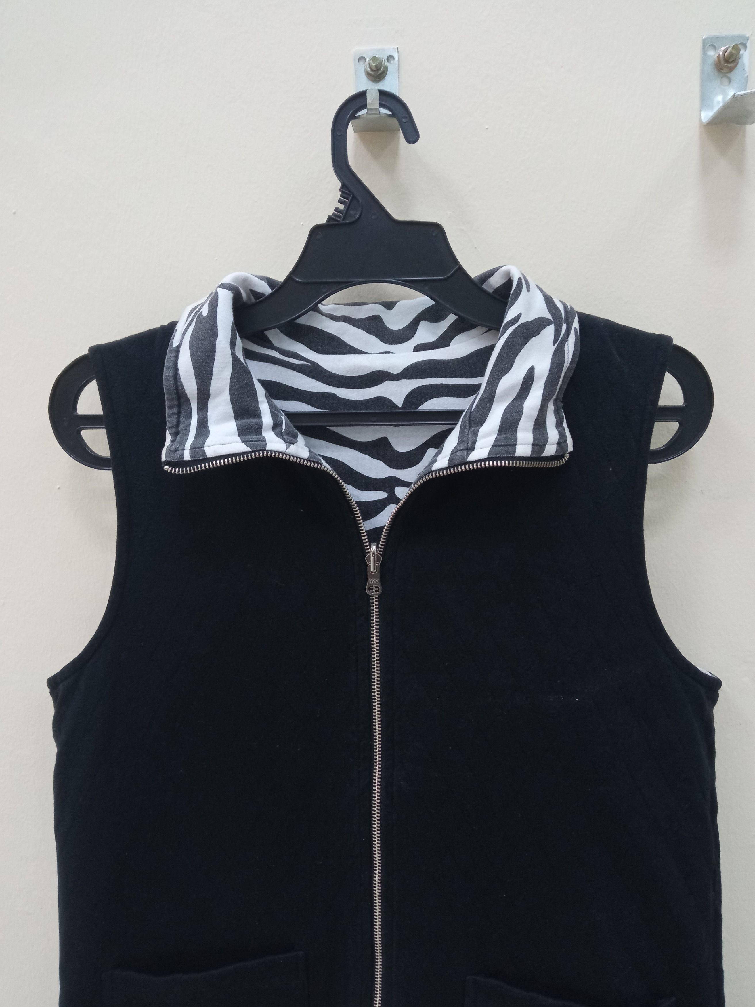 Japanese Brand Zebra Stripe Revesible Vest Size US L / EU 52-54 / 3 - 13 Thumbnail