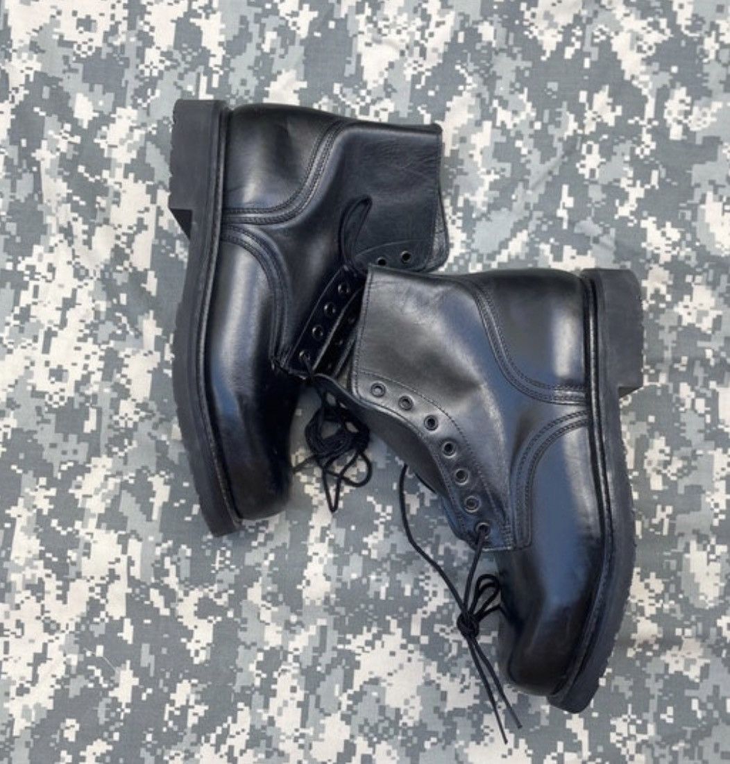 image of 80's Vintage Military Issue Boots in Black, Men's (Size 10.5)