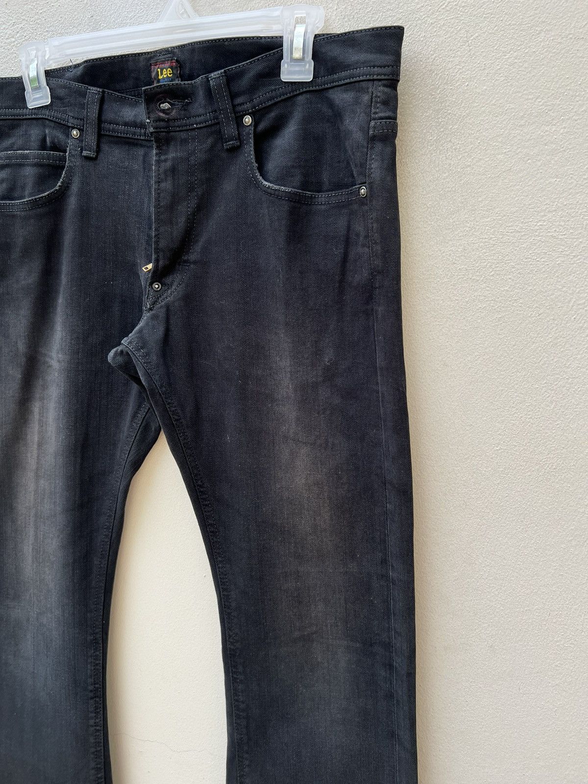 Beams Plus Vintage Beams X Lee Sun Fade Black Denim Stretch Flare Jeans Size US 32 / EU 48 - 12 Thumbnail