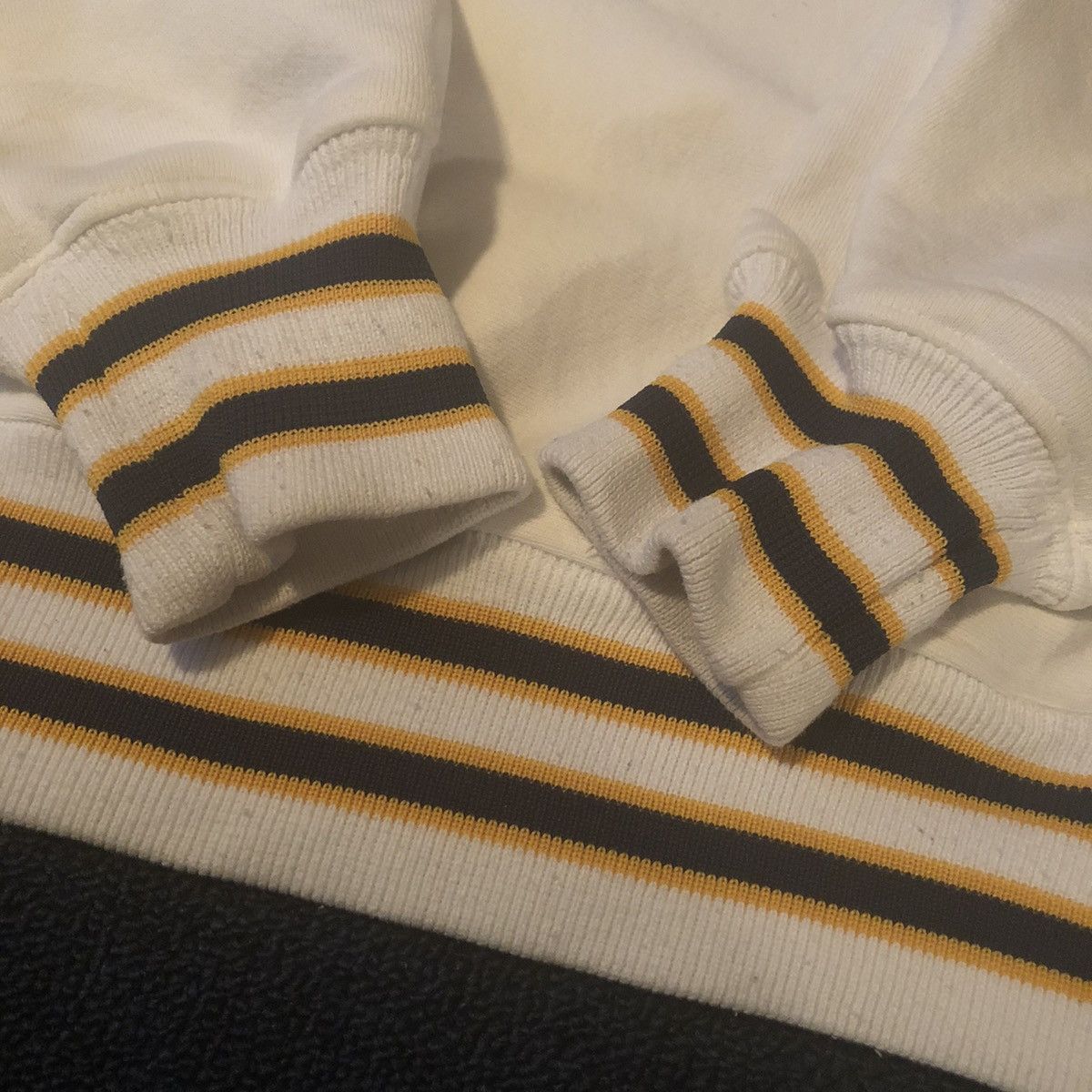 Naval Clothing Factory Vintage 90s US Navy Logo Reverse Weave Heavyweight Crewneck Size US M / EU 48-50 / 2 - 7 Thumbnail