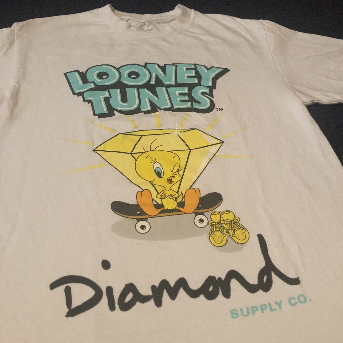 Diamond Supply Co. Vintage Diamond Supply Co. Looney Tunes Tweety Bird Logo Tee Size US M / EU 48-50 / 2 - 3 Thumbnail