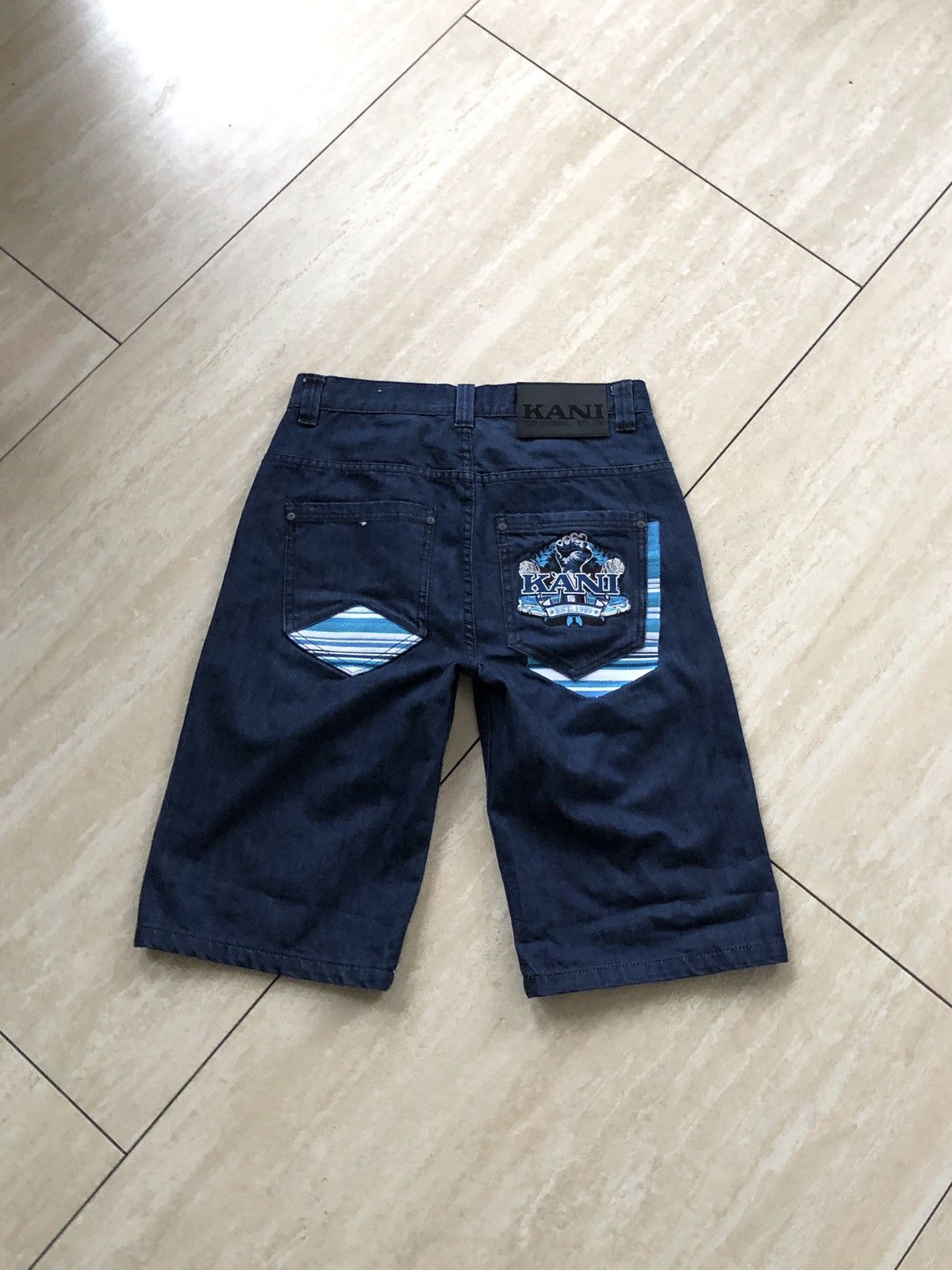 Karl Kani × Vintage Vintage Karl Kani Embroidered Pocket Shorts Size US 32 / EU 48 - 2 Thumbnail