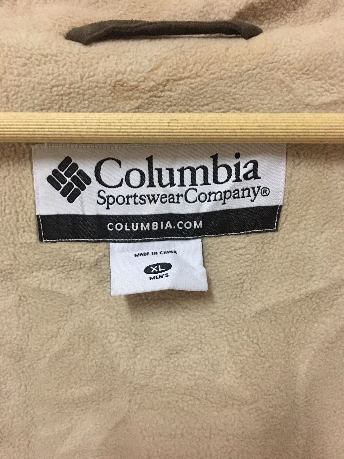 Columbia Columbia Jacket Size L Excellent Condition​ Size US XL / EU 56 / 4 - 4 Thumbnail