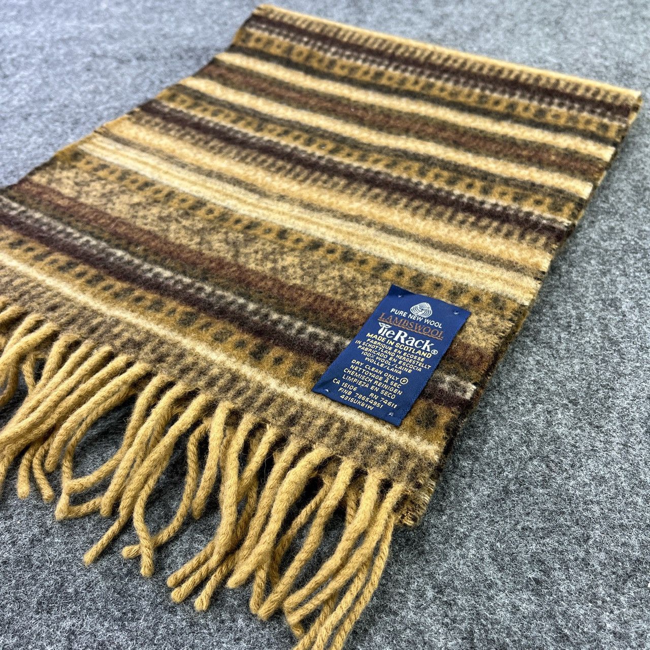 Johnstons Of Elgin Tie Rack Scarf / Muffler / Neckwear T690 Size ONE SIZE - 4 Thumbnail