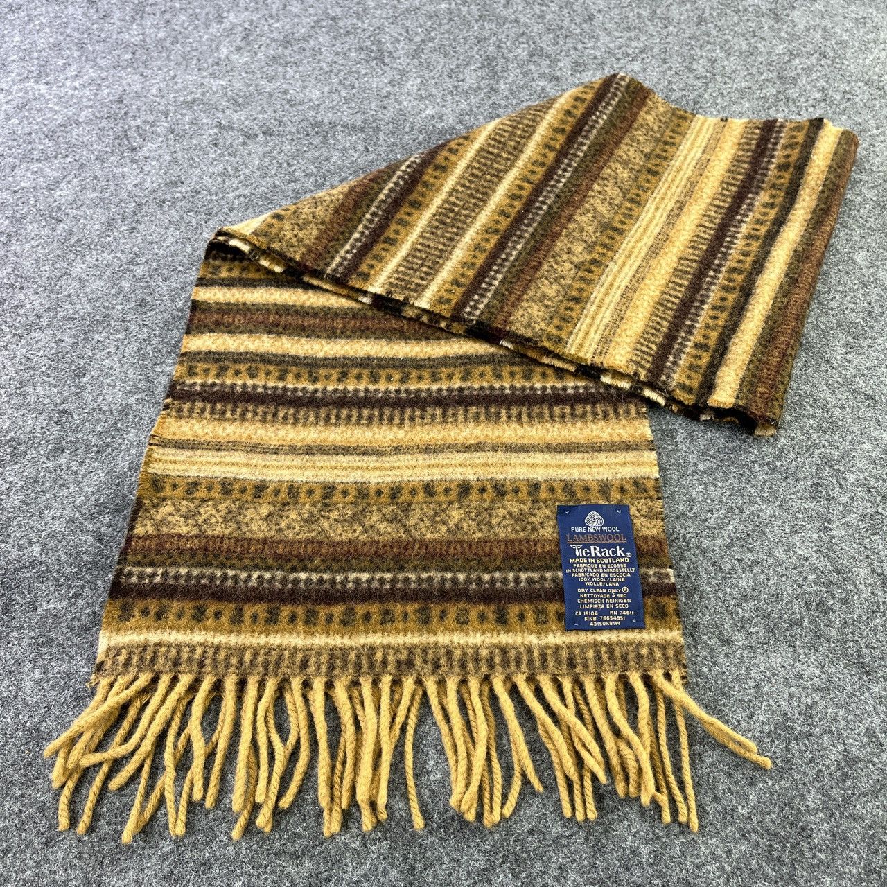 Johnstons Of Elgin Tie Rack Scarf / Muffler / Neckwear T690 Size ONE SIZE - 2 Thumbnail