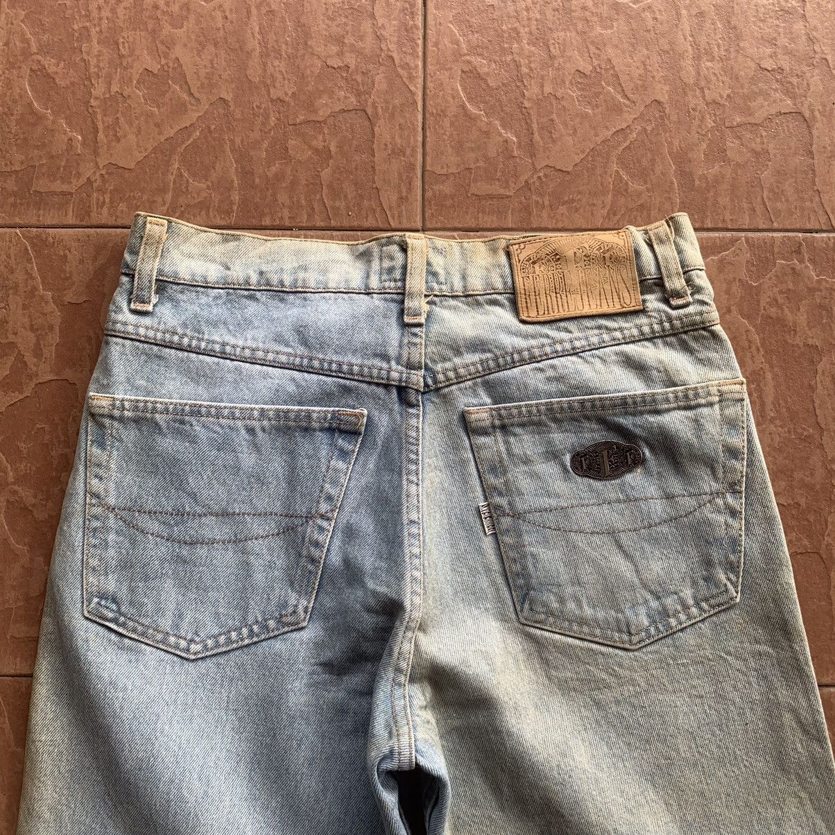 Ferre FERRE JEANS 29x33 LIGHT WASH DENIM TROUSERS PANTS MADE ITALY Size US 29 - 9 Thumbnail