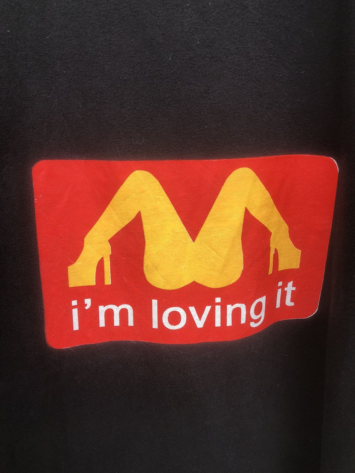 Hook-Ups Vintage y2k🔥Mc Donald’s💢Big Logo PornStar Humor Tshirt Size US XL / EU 56 / 4 - 3 Thumbnail