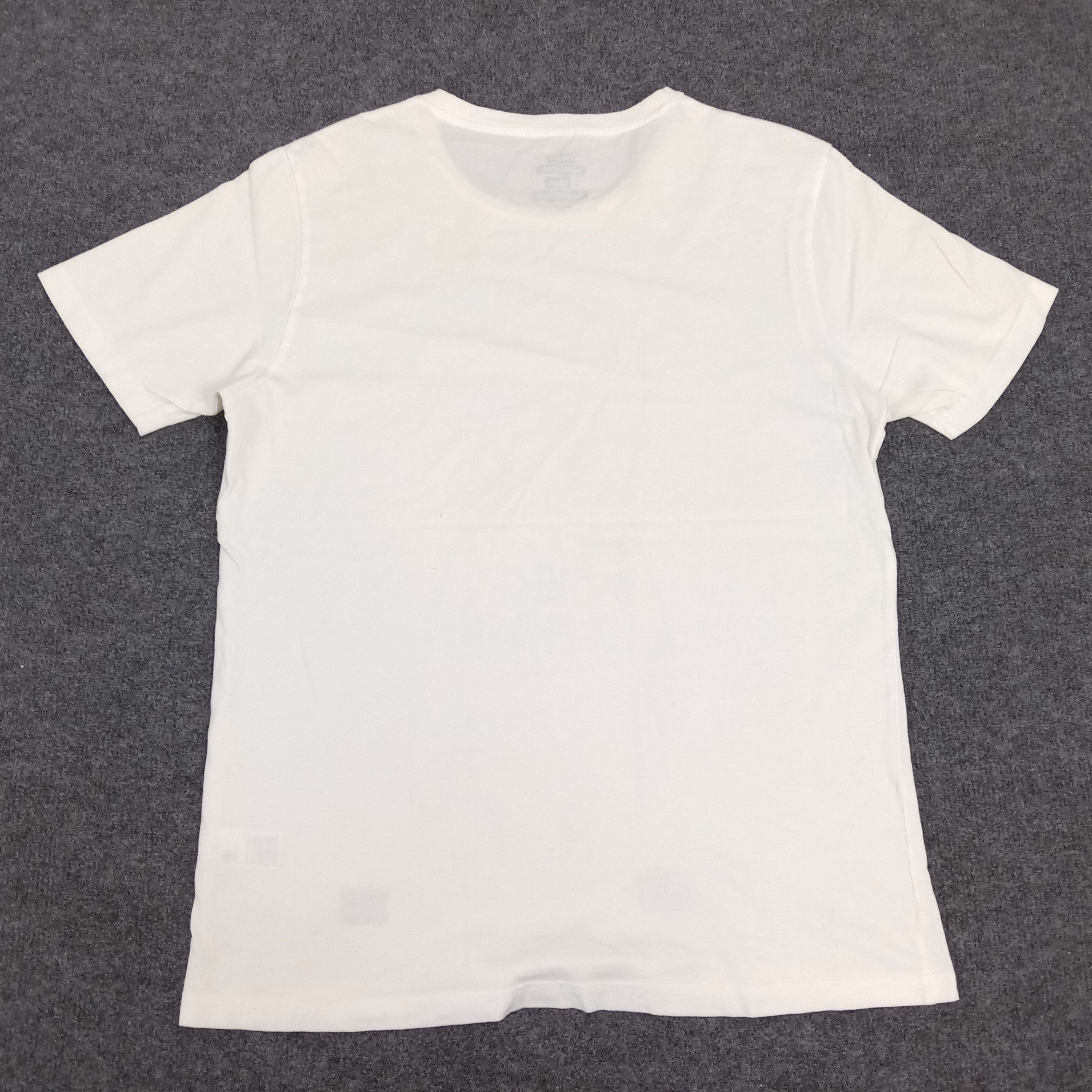 Rage Against The Machine × Vintage Rage Against The Machine American Rock Band Tshirts Size US M / EU 48-50 / 2 - 3 Thumbnail