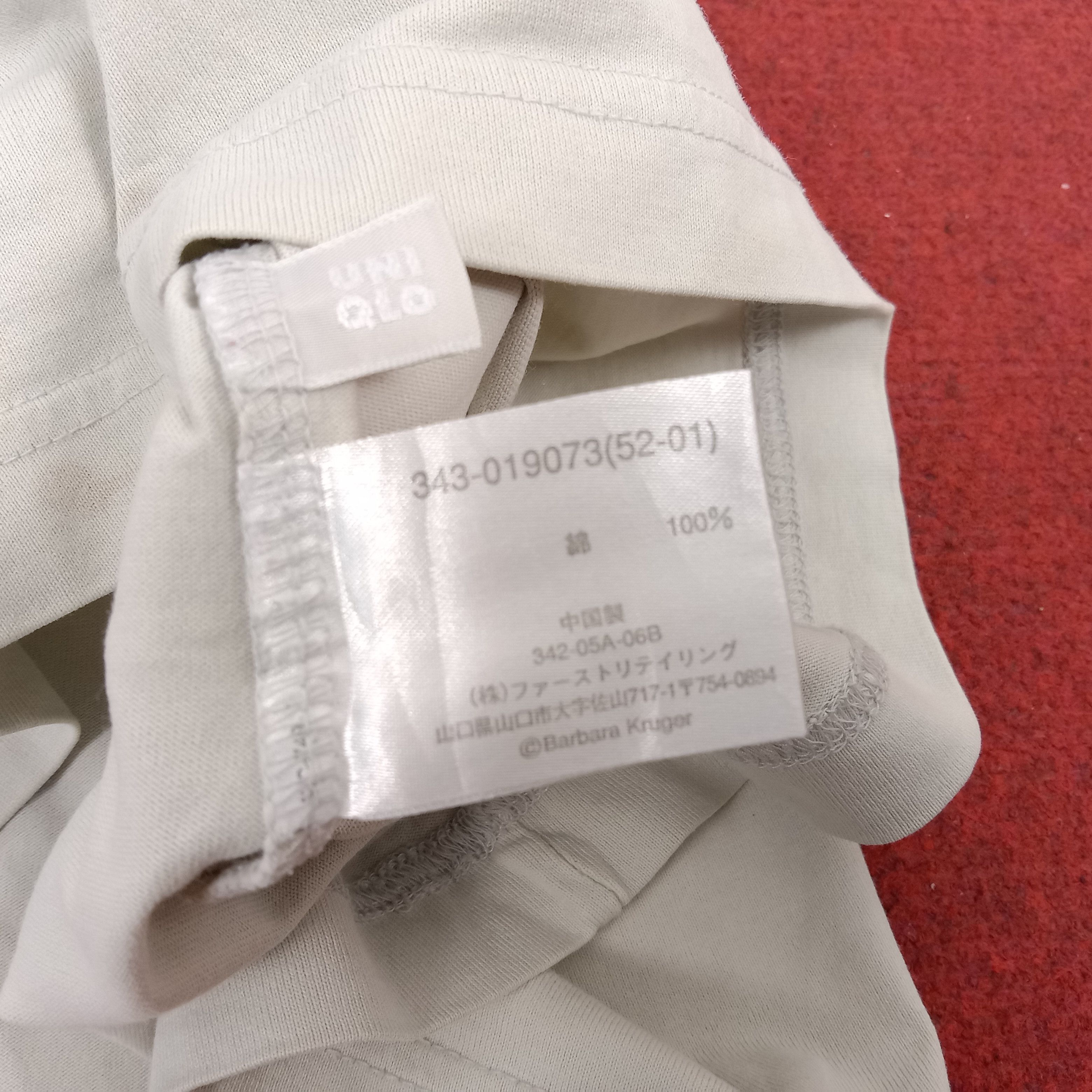 Barbara Kruger × Japanese Brand × Vintage Barbara Kruger Japanese Brand Center Design Style Tshirt Size US M / EU 48-50 / 2 - 9 Thumbnail