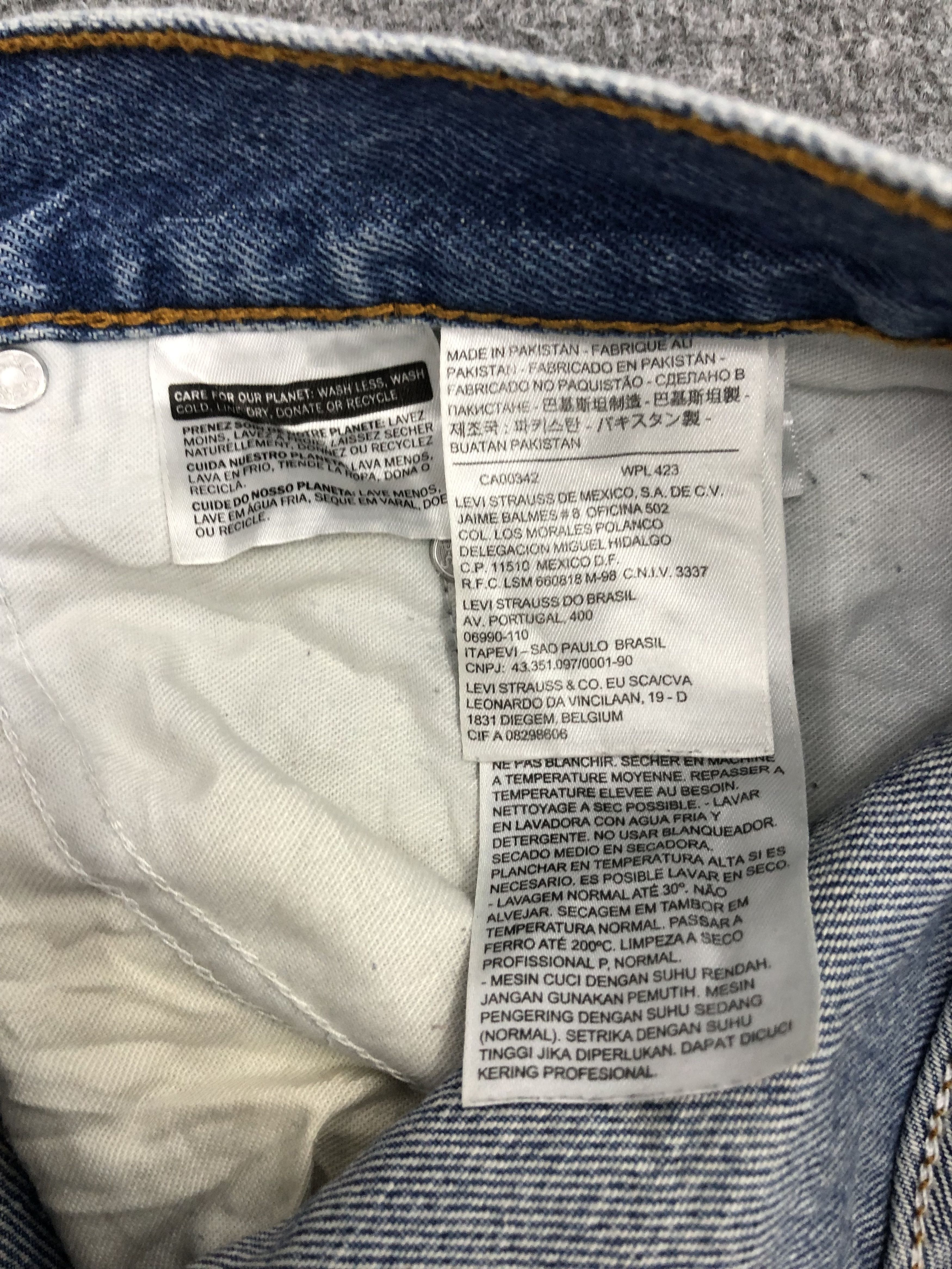 Levi's × Vintage Vintage Levis 504 Faded Blue Jeans Size US 34 / EU 50 - 6 Thumbnail