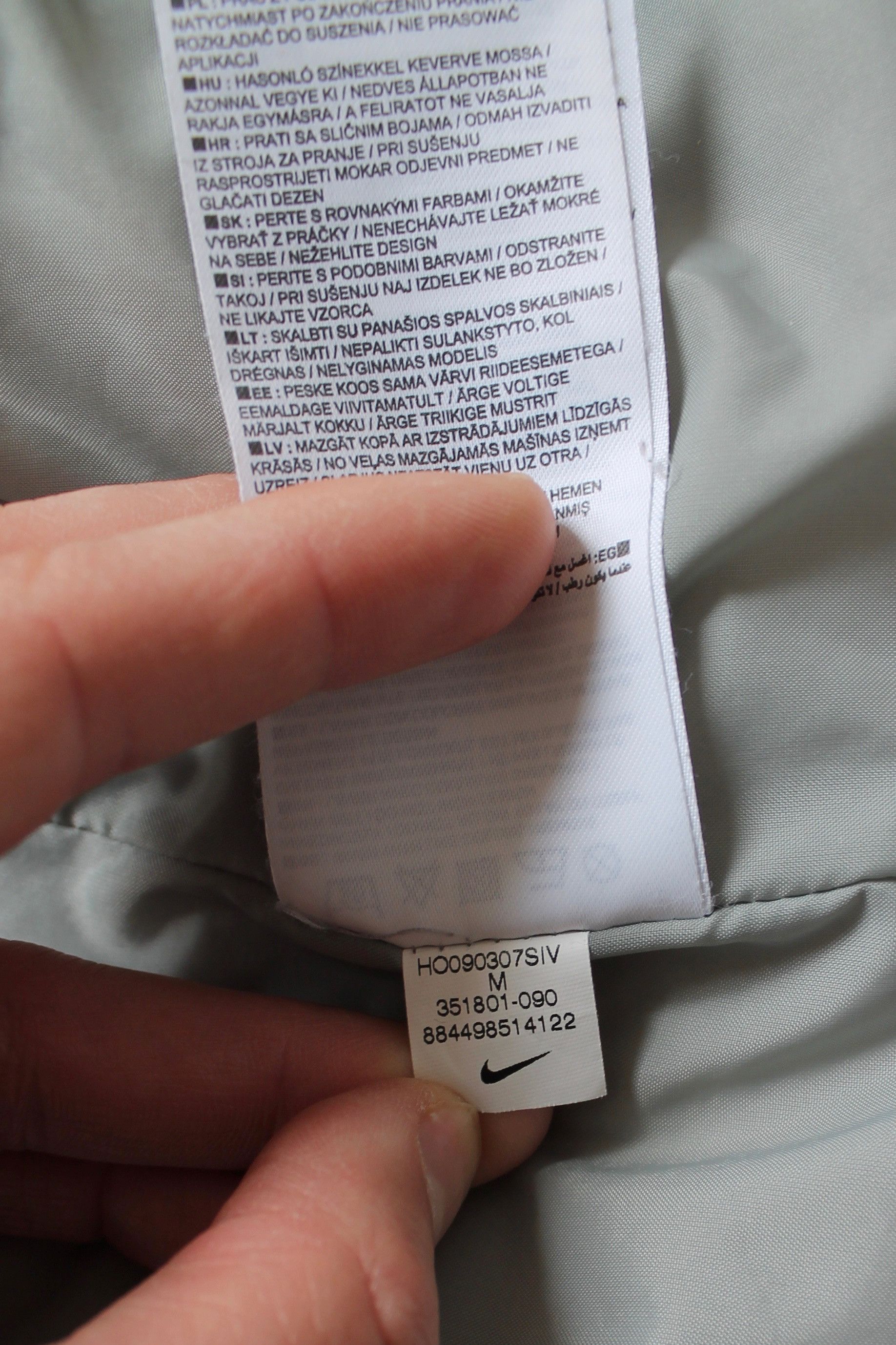 Nike VINTAGE Nike Padded Gray Jacket Athletic Dept. Size US M / EU 48-50 / 2 - 15 Thumbnail