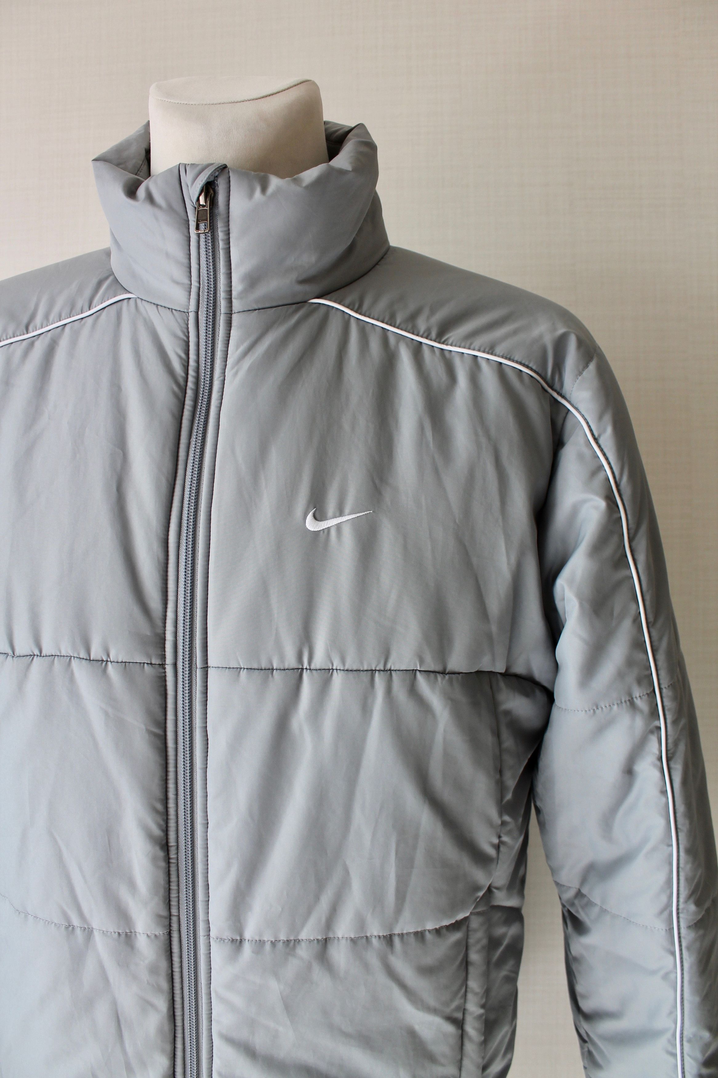 Nike VINTAGE Nike Padded Gray Jacket Athletic Dept. Size US M / EU 48-50 / 2 - 3 Thumbnail