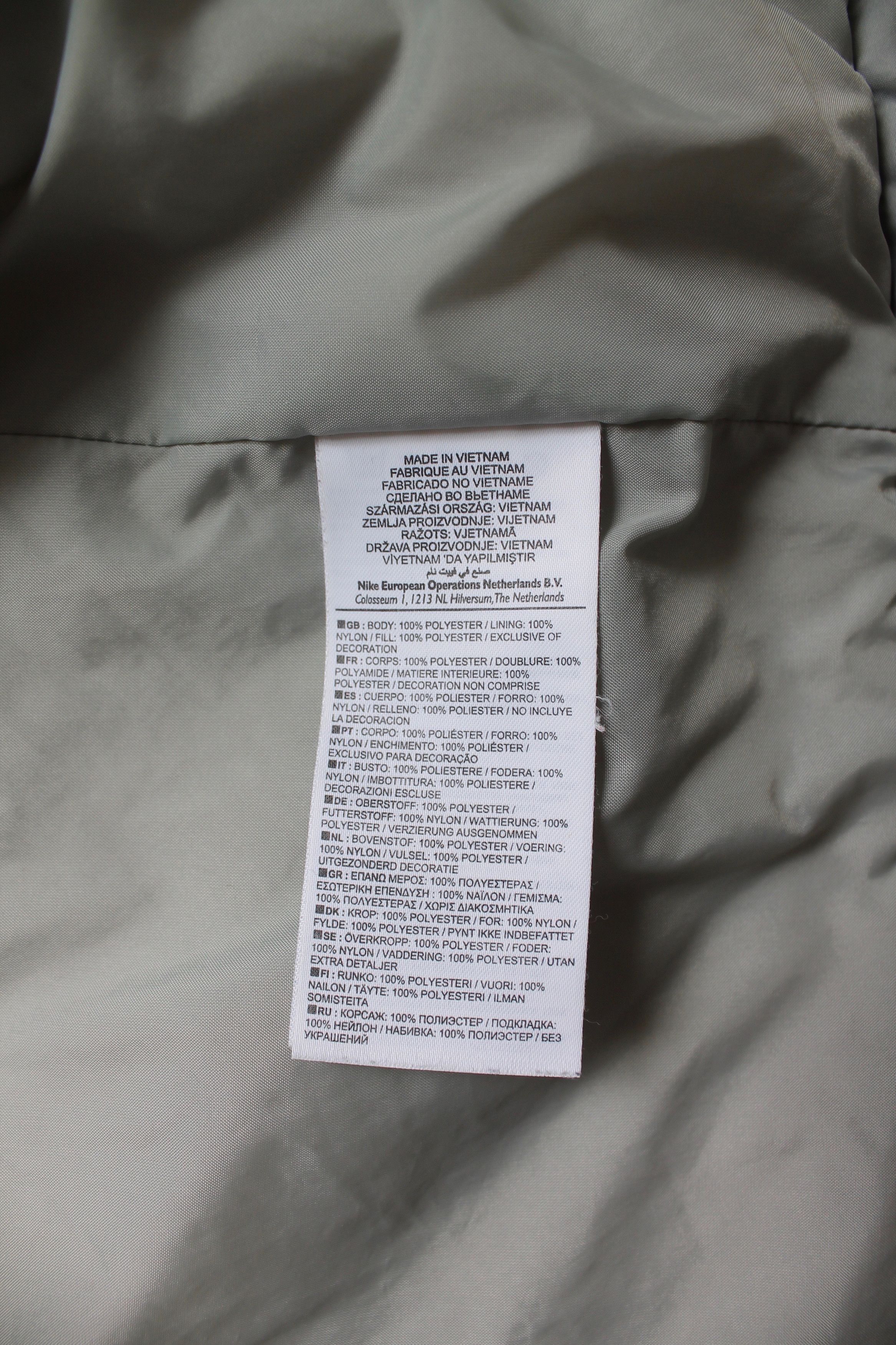 Nike VINTAGE Nike Padded Gray Jacket Athletic Dept. Size US M / EU 48-50 / 2 - 14 Thumbnail