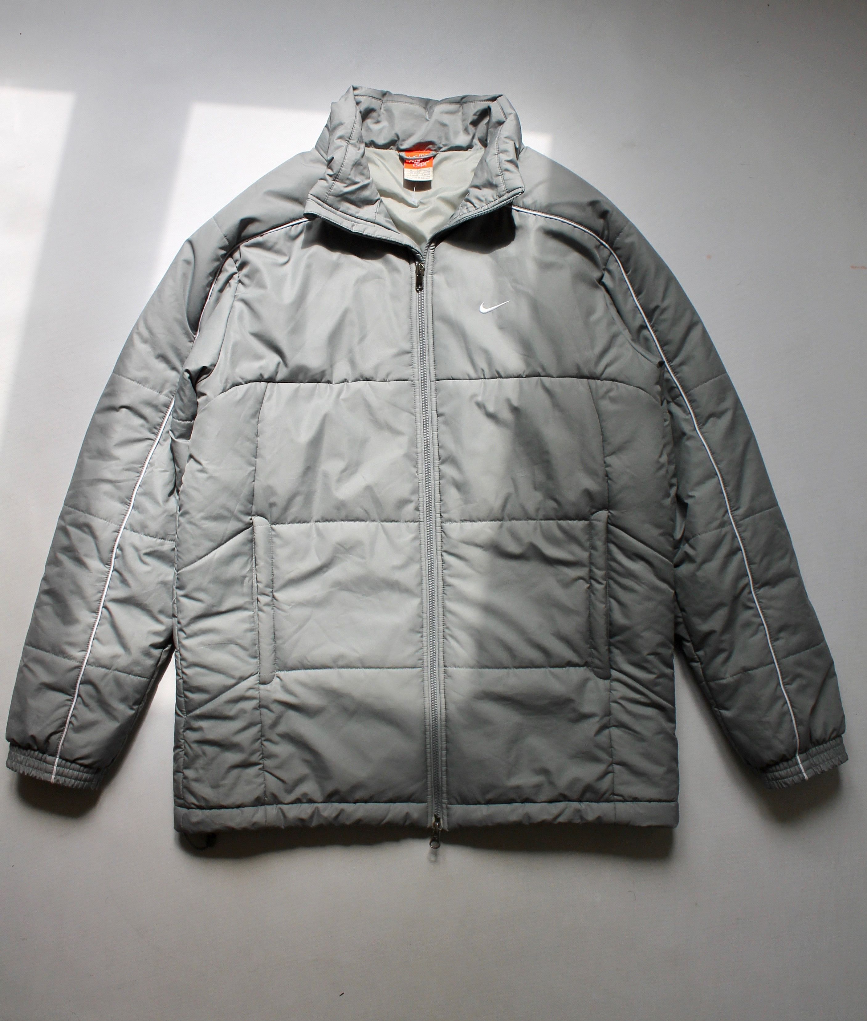 Nike VINTAGE Nike Padded Gray Jacket Athletic Dept. Size US M / EU 48-50 / 2 - 10 Thumbnail