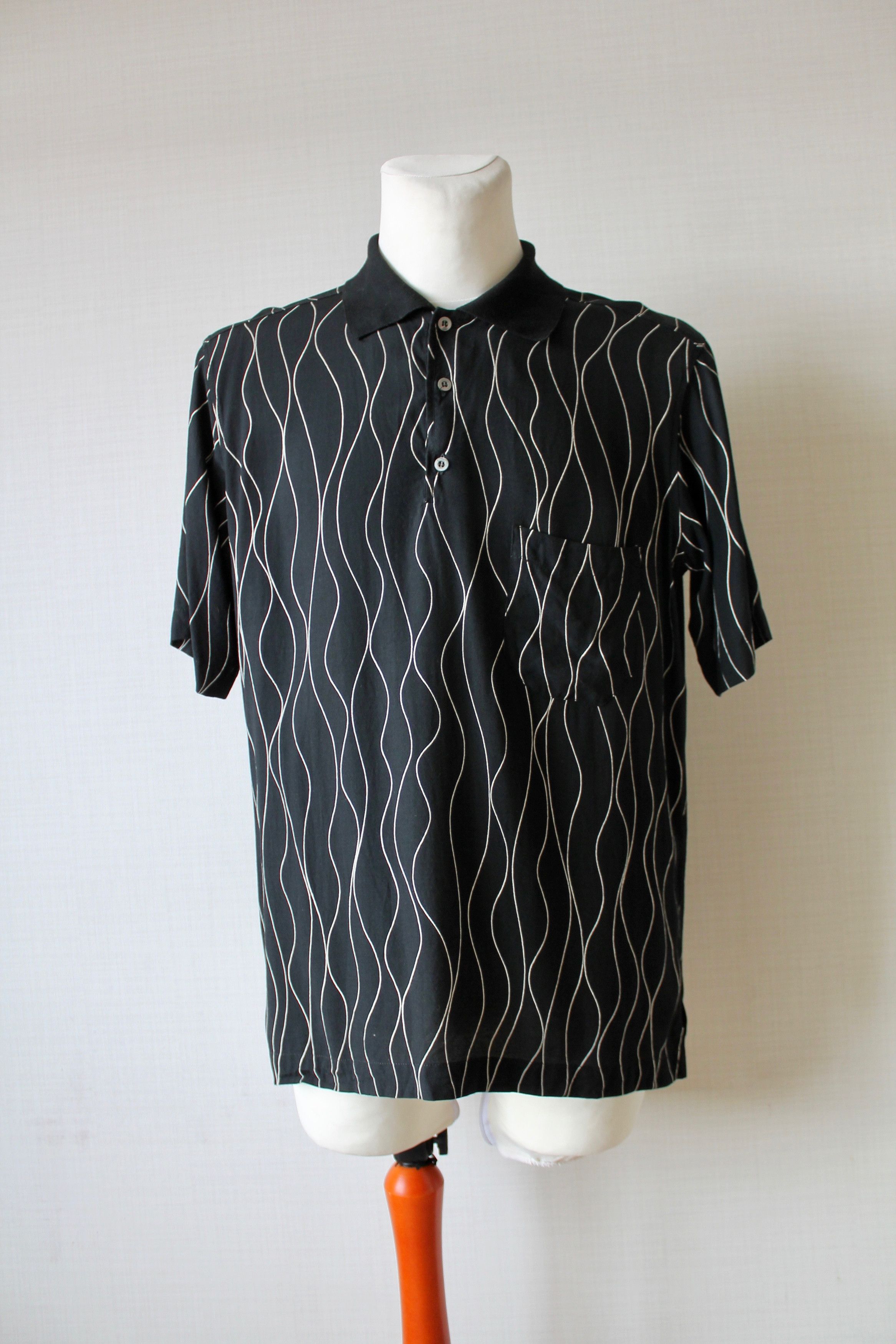 Vintage 80's - 90's Umberto Vallati Viscose Polo Shirt Black L-XL Size US L / EU 52-54 / 3 - 5 Thumbnail