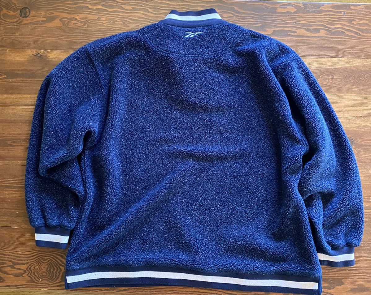 NCAA Vintage 90’s UCONN Reebok Deep Pile Fleece Sweatshirt Size US XXL / EU 58 / 5 - 11 Thumbnail
