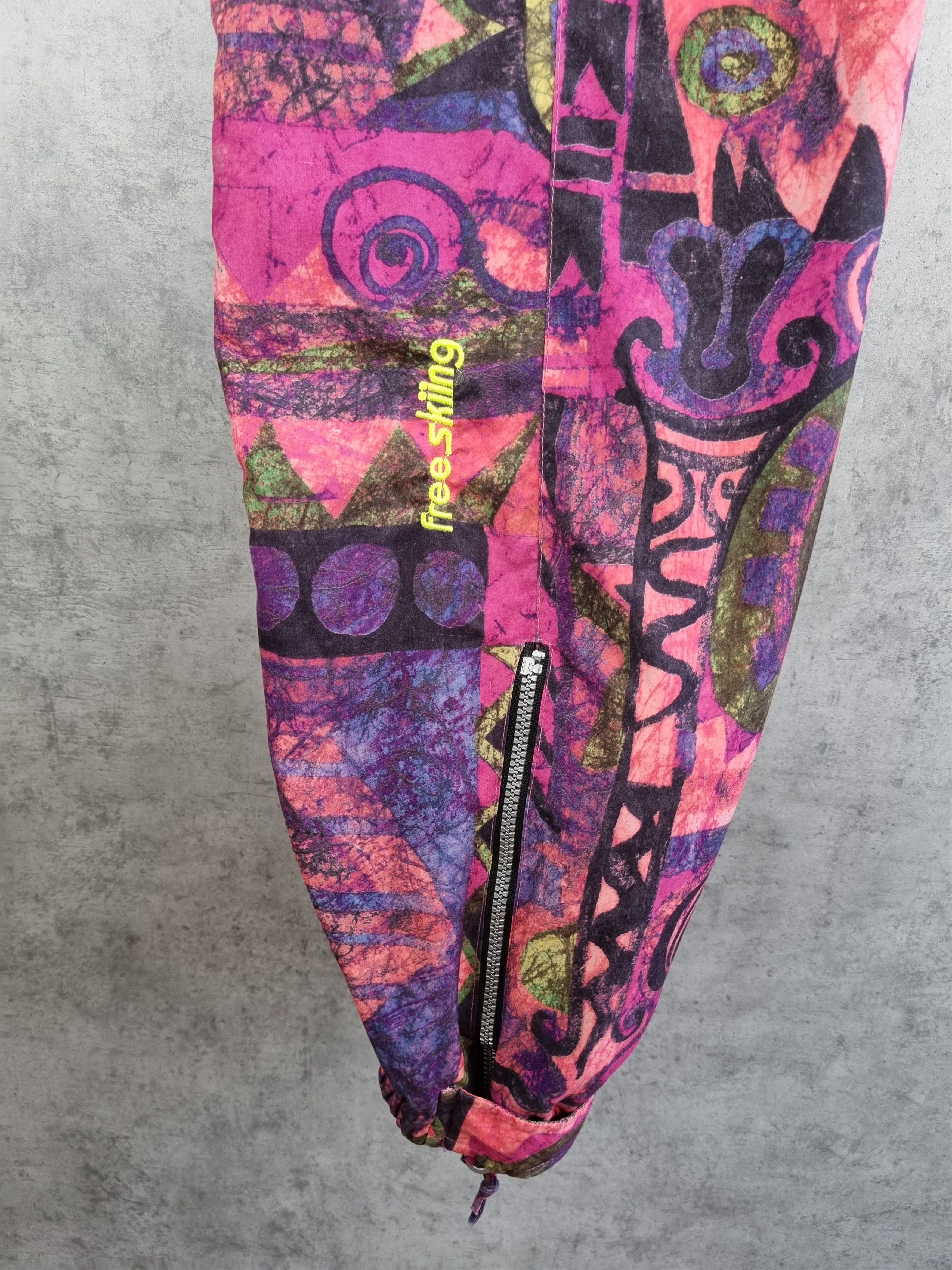 Goretex Vintage 90s GORETEX Ski Pants Abstract Rare Design Size US 32 / EU 48 - 16 Thumbnail