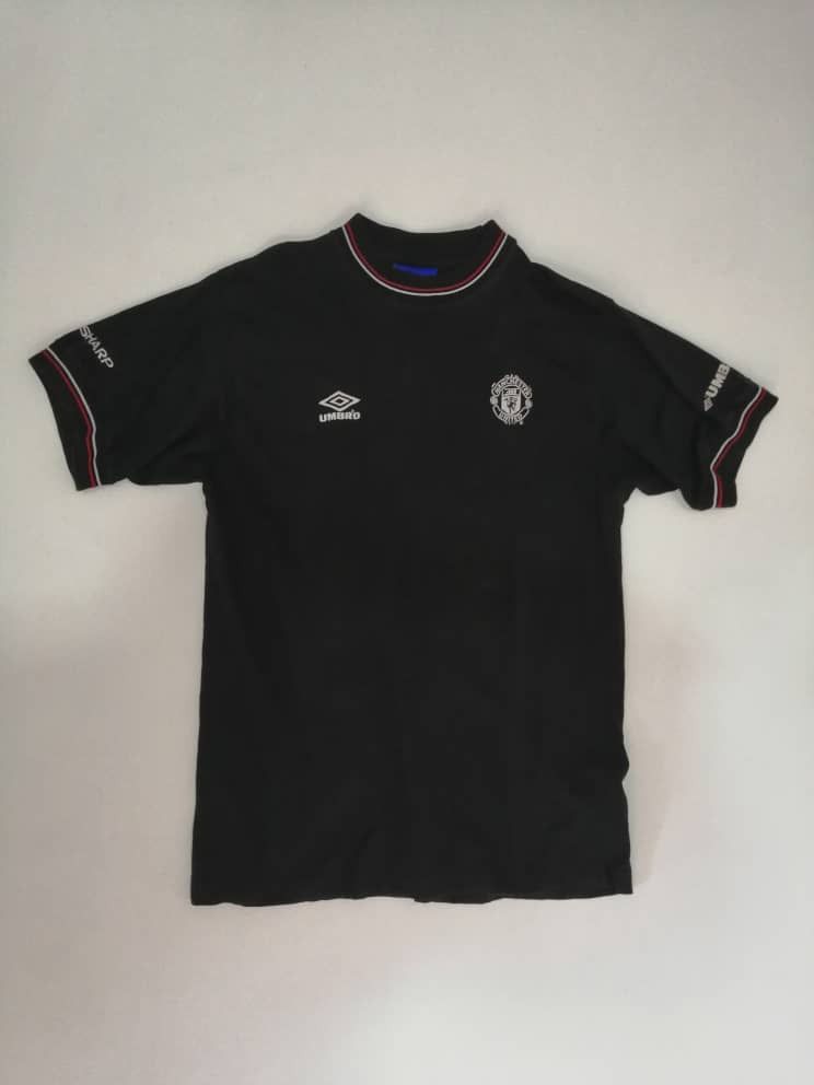 Umbro × Vintage Vintage Umbro x Manchester United T-shirt Size US M / EU 48-50 / 2 - 1 Thumbnail
