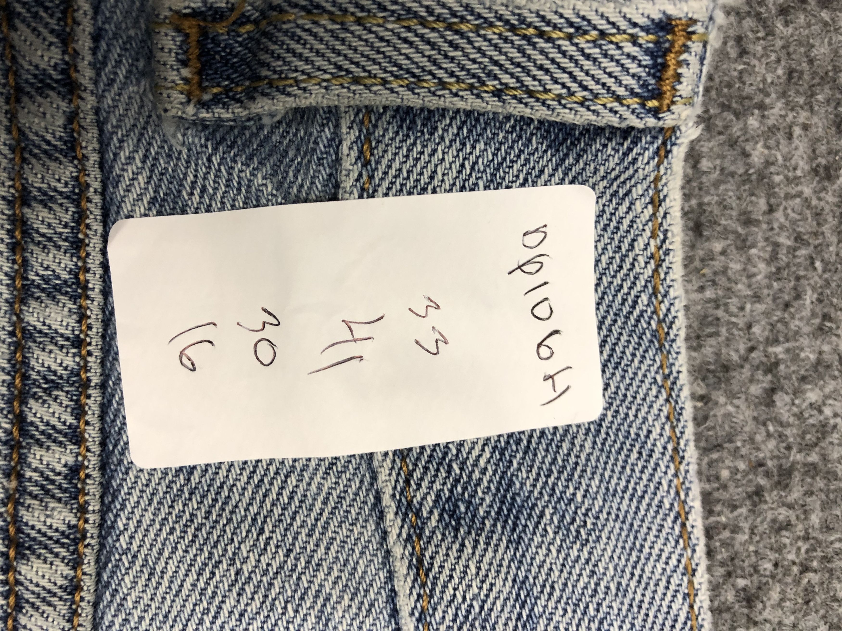 Levi's × Vintage Vintage Levis 550 Faded Blue Jeans DP1064 Size US 33 - 13 Thumbnail