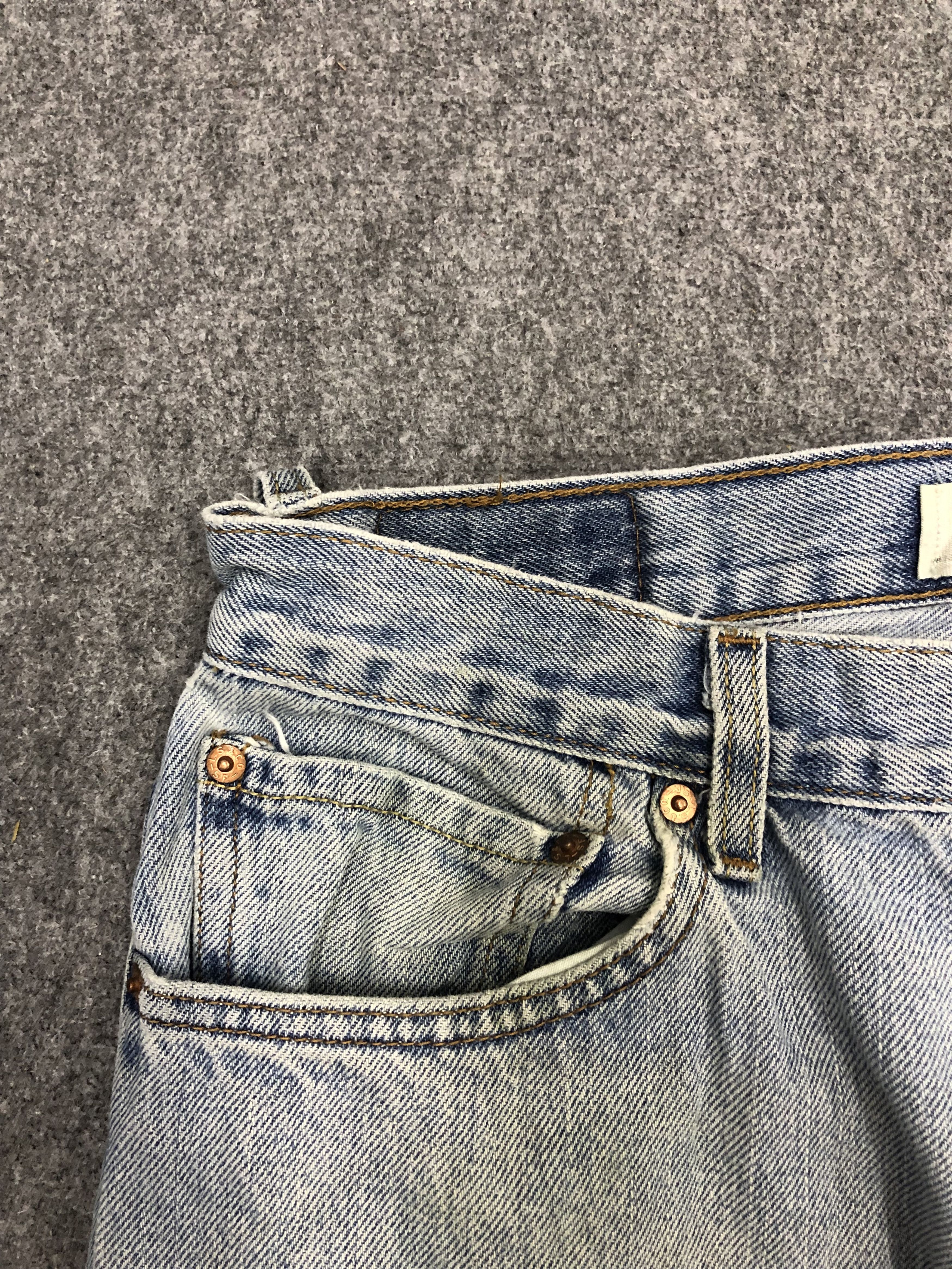 Levi's × Vintage Vintage Levis 550 Faded Blue Jeans DP1064 Size US 33 - 9 Thumbnail