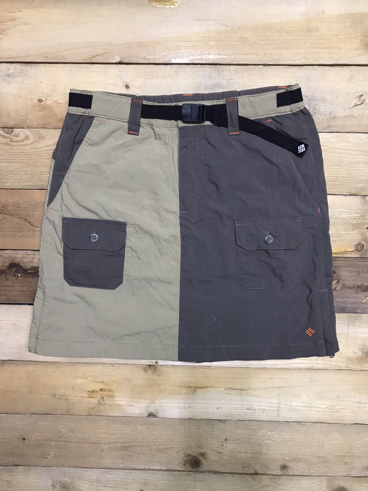 COLOMBIA EQUITMENT OUTDOOR SKIRT