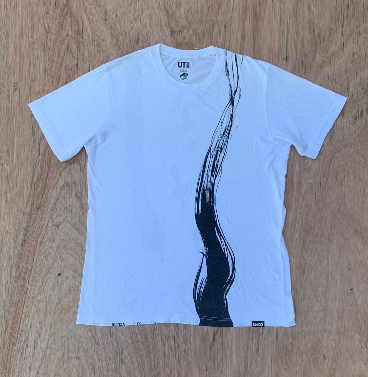 Anime × Japanese Brand × Uniqlo Uniqlo Tee D 31 japan anime cospa series Size US L / EU 52-54 / 3 - 1 Thumbnail