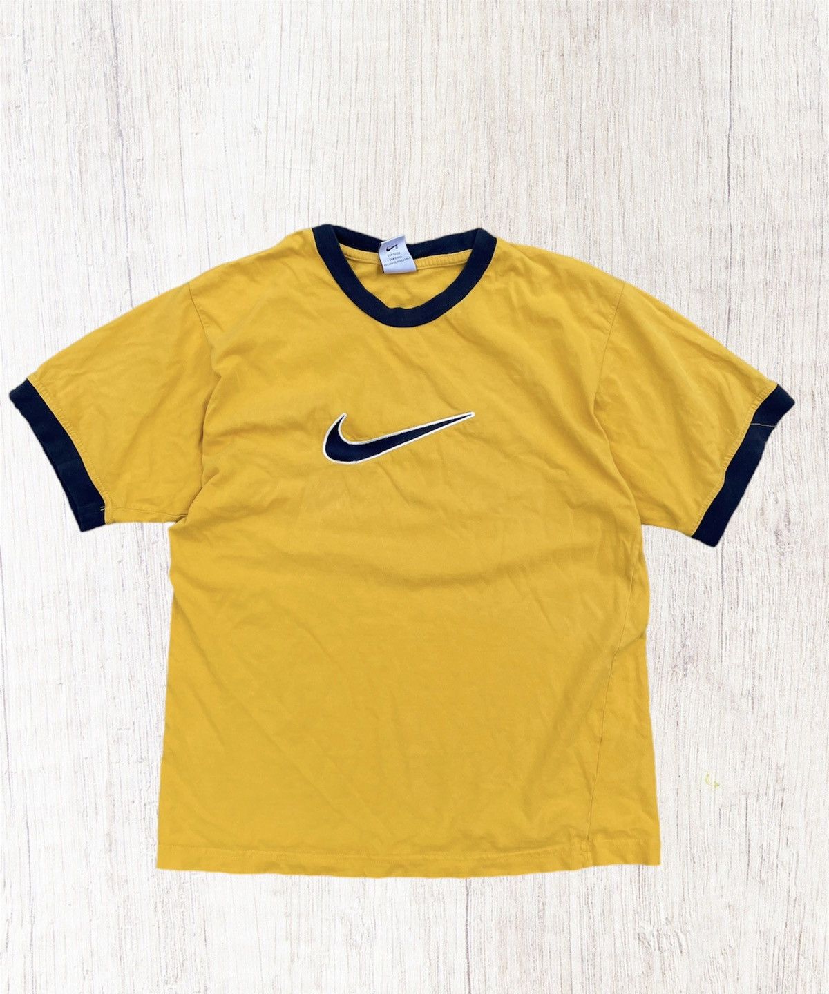 Nike × Vintage Nike vintage Tshirt big center logo Grailed