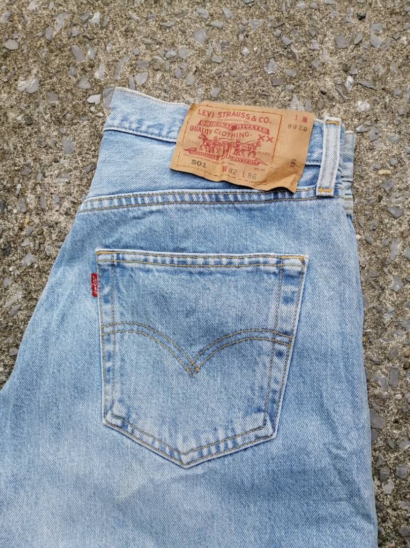 Levi's × Levi's Vintage Clothing × Vintage Vintage 90s Levi's Strauss 501 Denim Jeans Size US 31 - 8 Thumbnail