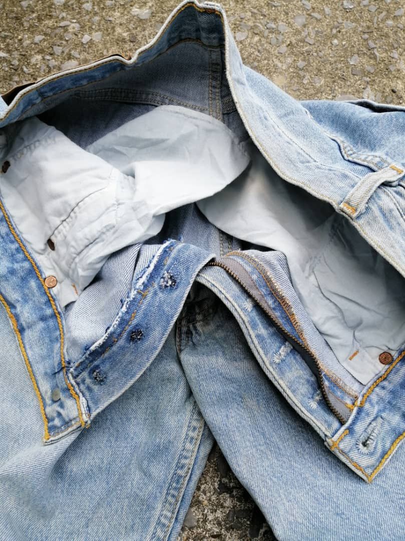 Levi's × Levi's Vintage Clothing × Vintage Vintage 90s Levi's Strauss 501 Denim Jeans Size US 31 - 6 Thumbnail