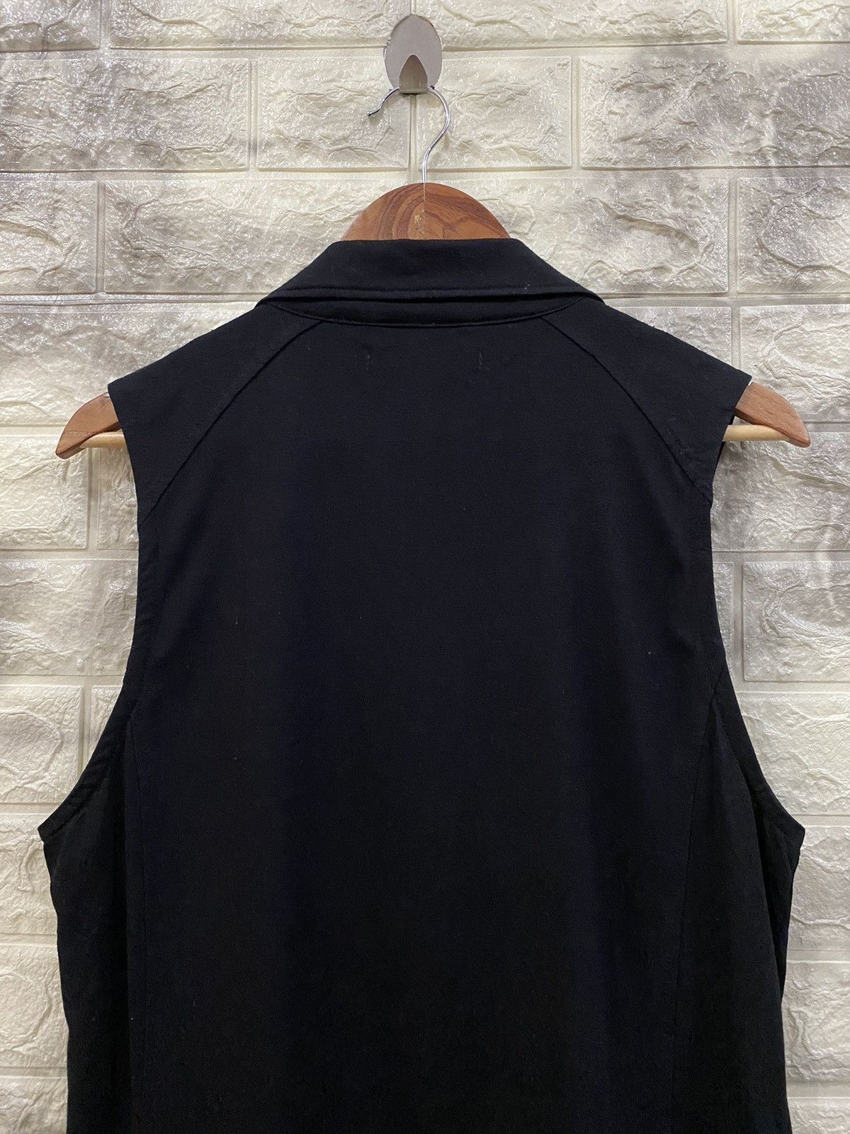 In The Attic In the attic punk vest style Size US L / EU 52-54 / 3 - 7 Thumbnail