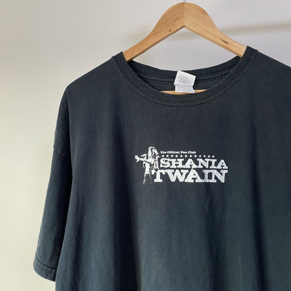 Band Tees × Vintage Vintage Shania Twain T-Shirt The Official Fan Club Size US XL / EU 56 / 4 - 1 Thumbnail