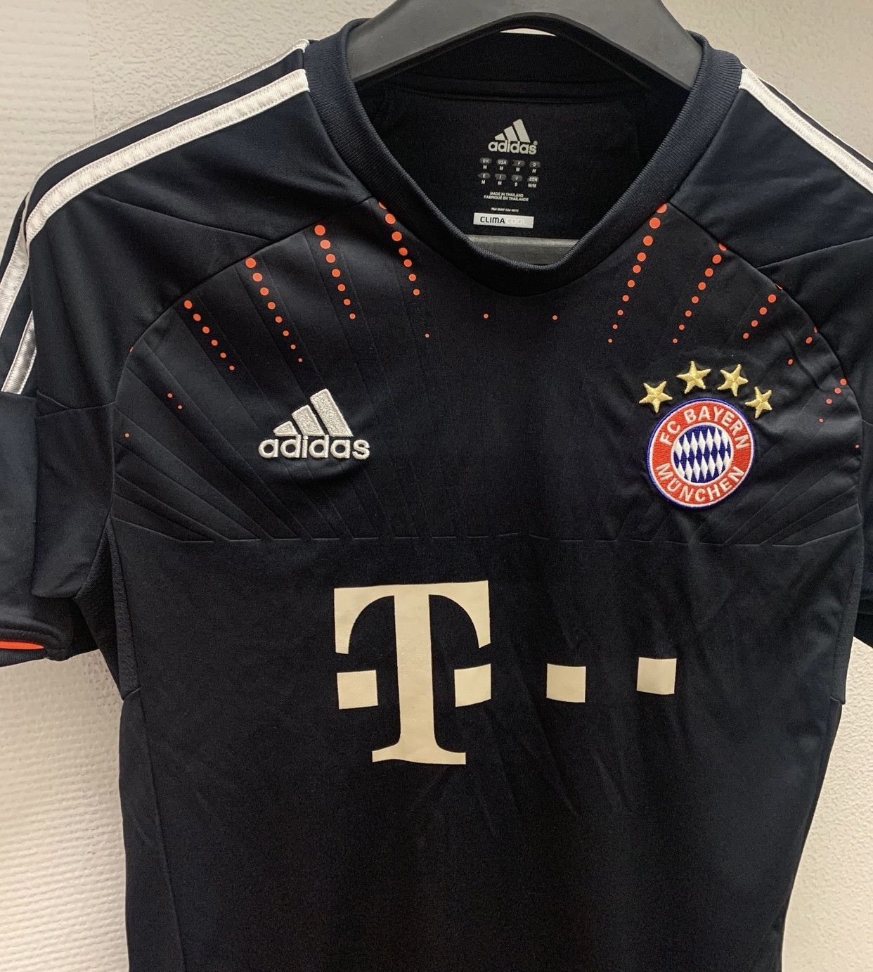 Adidas Bayern munchen adidas soccer jersey S size 2012 Size US S / EU 44-46 / 1 - 2 Thumbnail