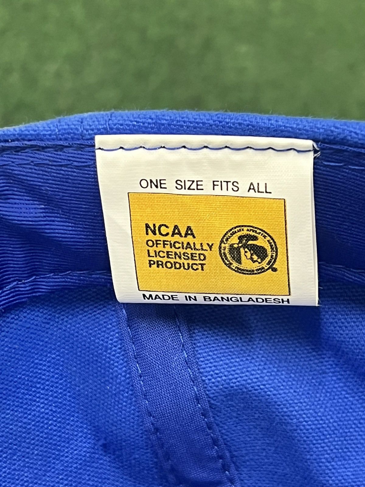 NCAA 1998 NCAA Final Four Two Tone Strapback Hat Size ONE SIZE - 3 Thumbnail